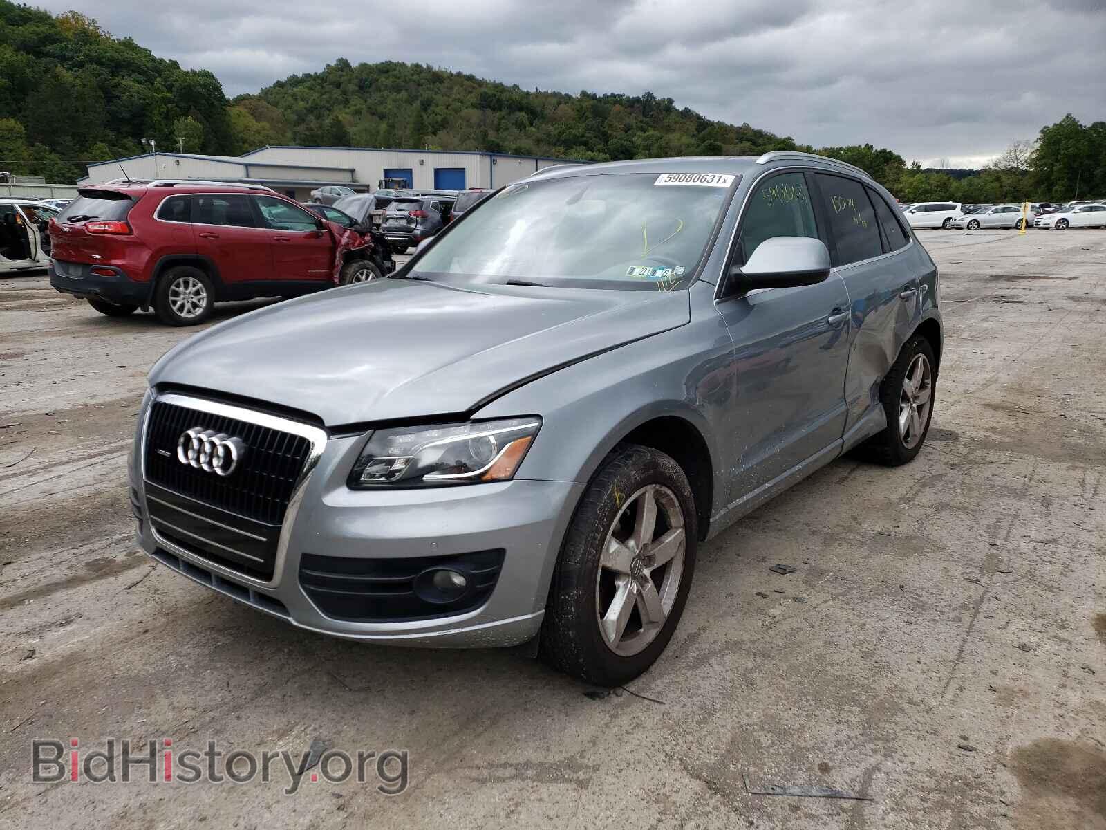 2010 AUDI Q5 - VIN: WA1LKAFP0AA020031 - Фото 2