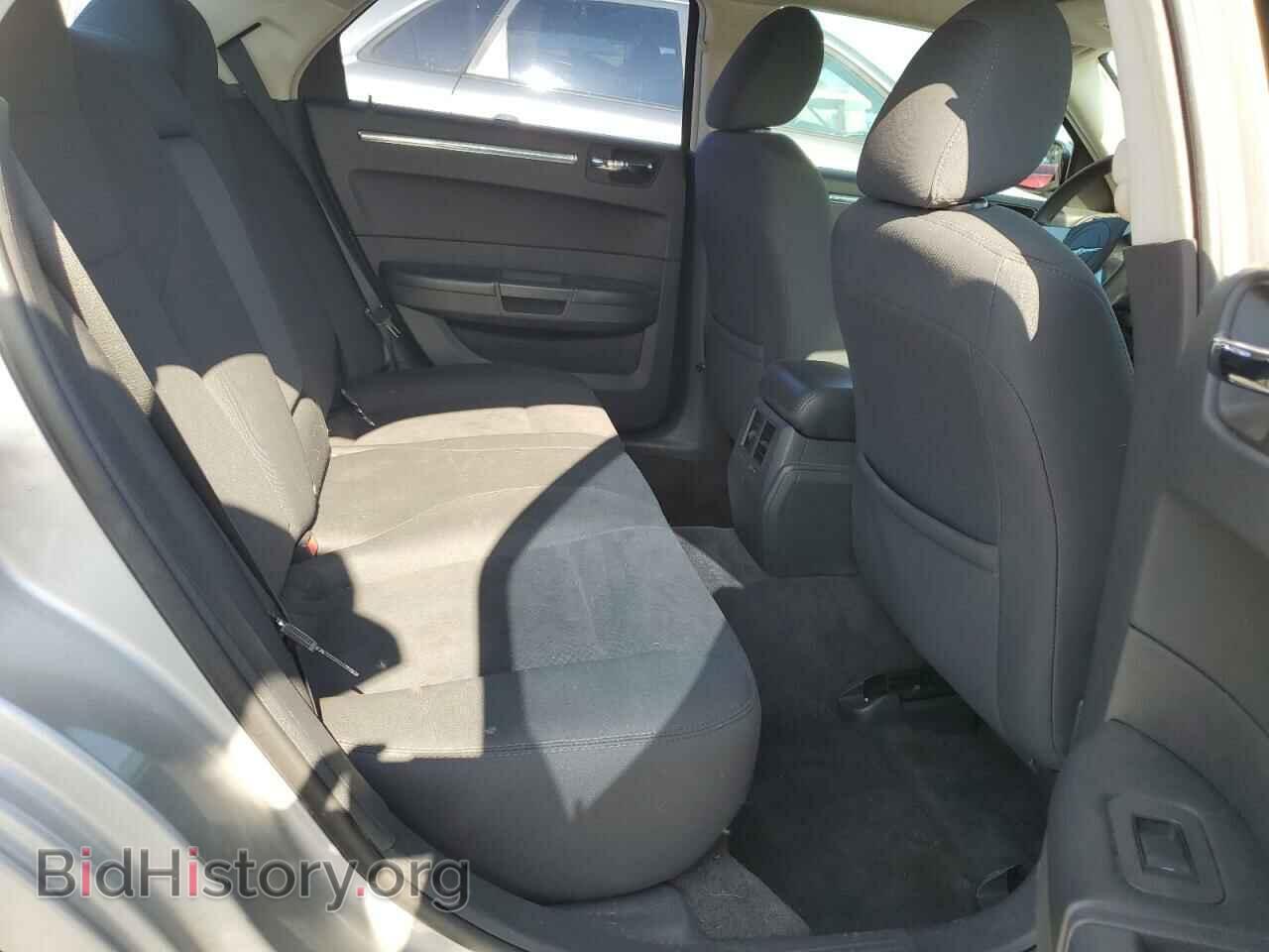 2010 CHRYSLER 300 - VIN: 2C3CA1CV3AH258697 - Фото 10