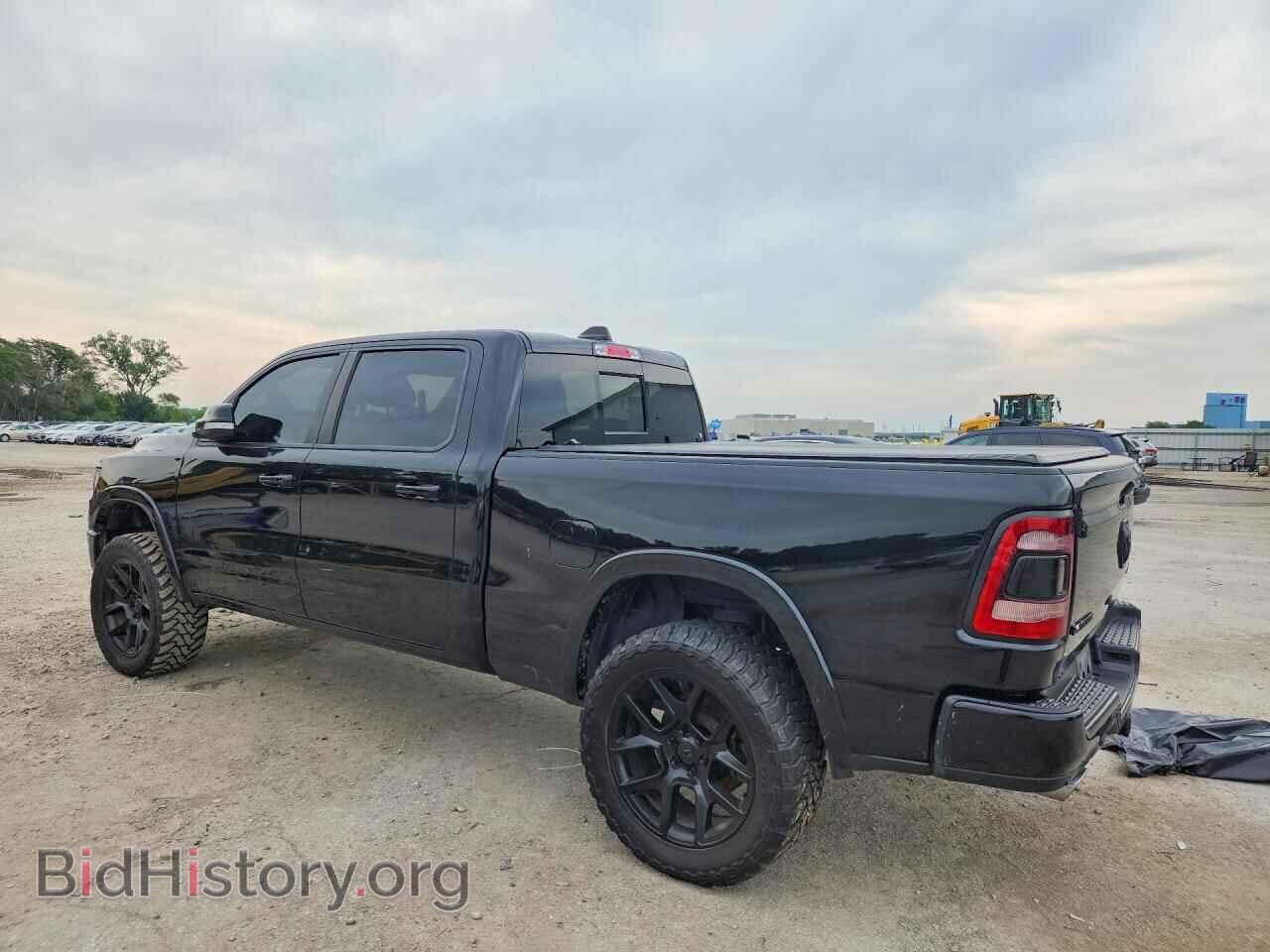 2019 RAM 1500 - VIN: 1C6SRFRT2KN686568 - Фото 2