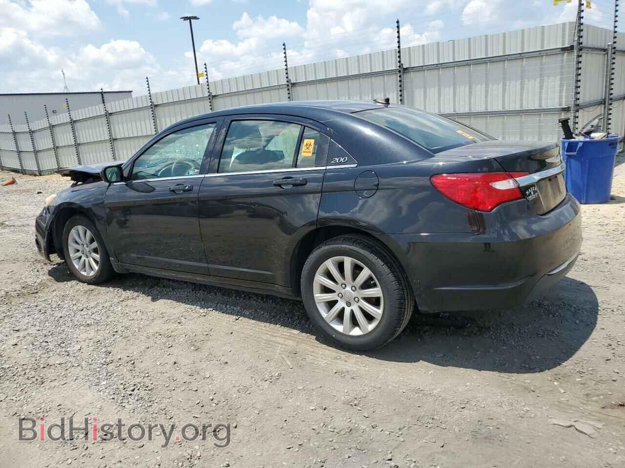 2011 CHRYSLER 200 - VIN: 1C3BC1FB7BN500603 - Фото 2