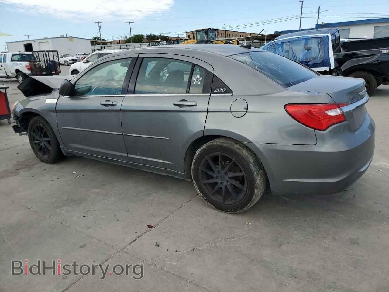 2012 CHRYSLER 200 - VIN: 1C3CCBAB8CN201771 - Photo 2