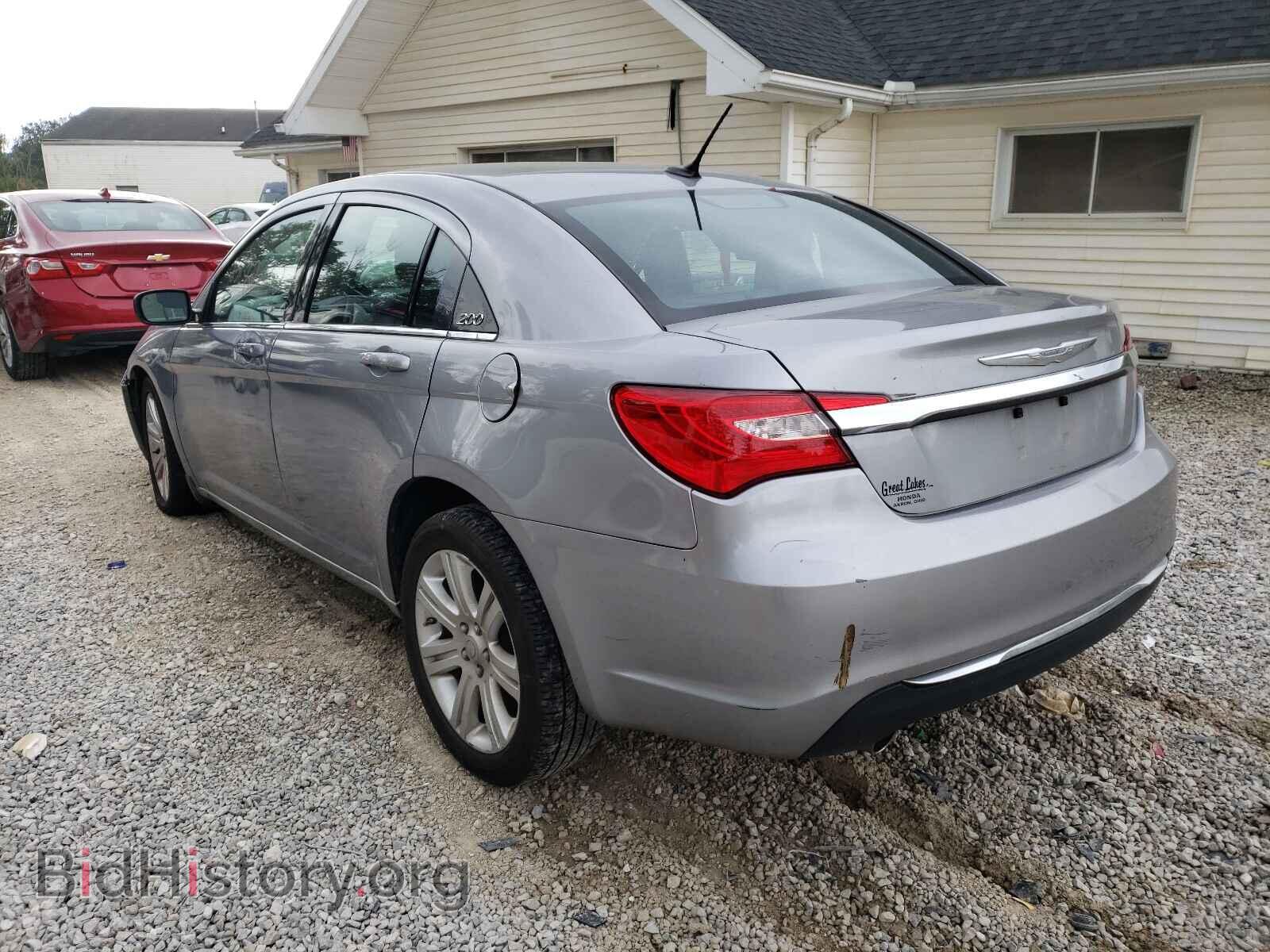 2013 CHRYSLER 200 - VIN: 1C3CCBAG3DN737184 - Фото 3