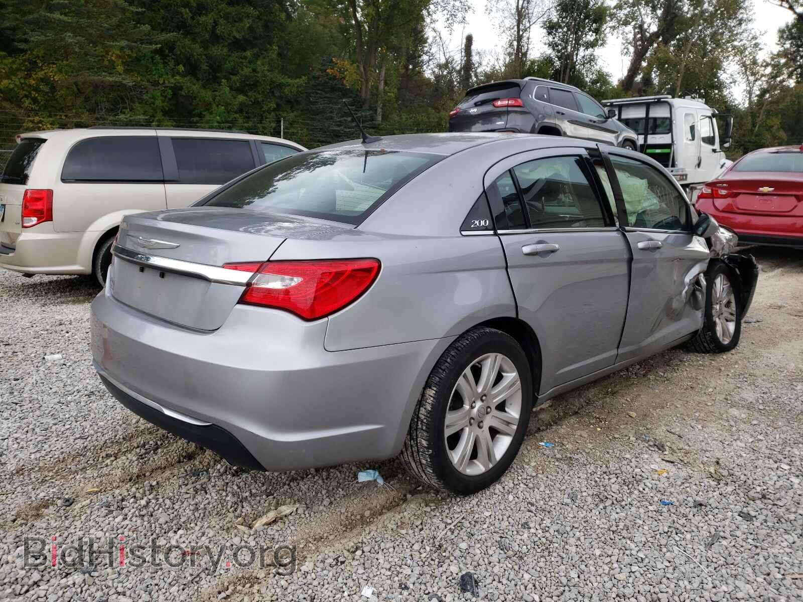 2013 CHRYSLER 200 - VIN: 1C3CCBAG3DN737184 - Фото 4