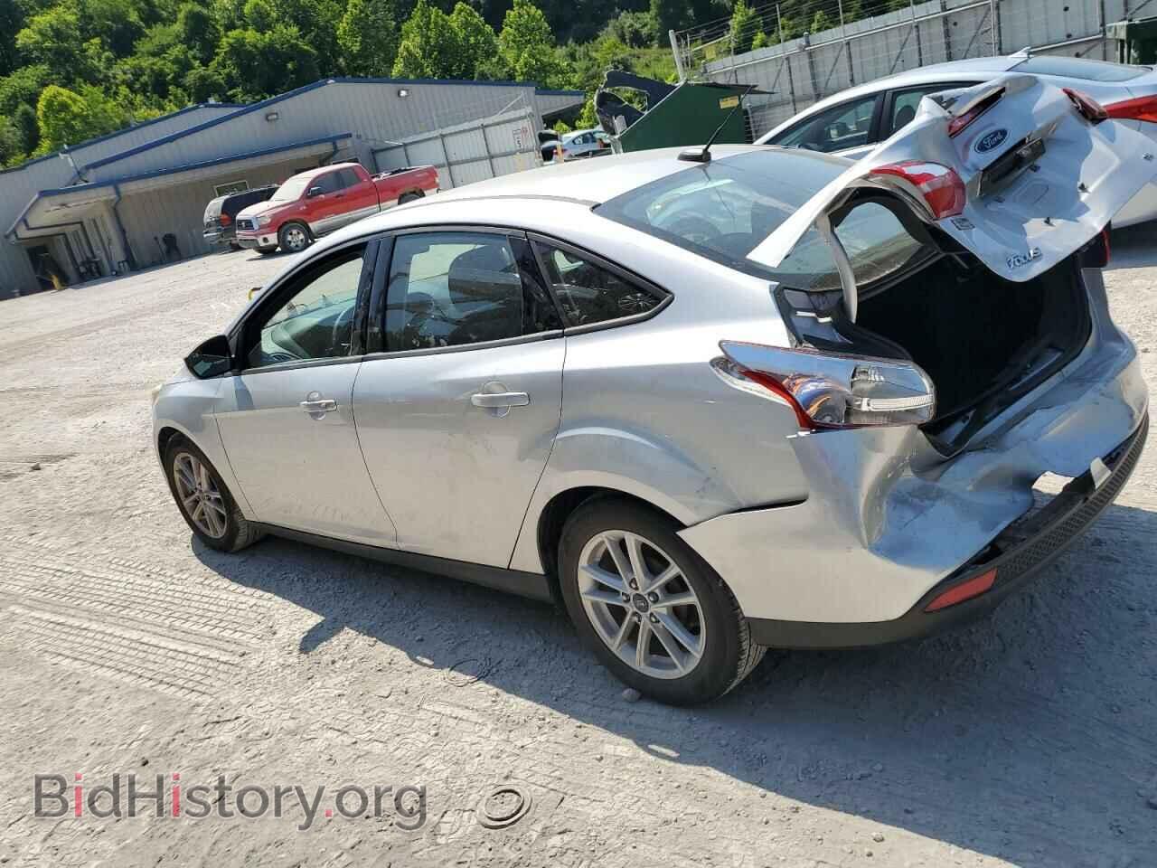2017 FORD FOCUS - VIN: 1FADP3F27HL276165 - Фото 2