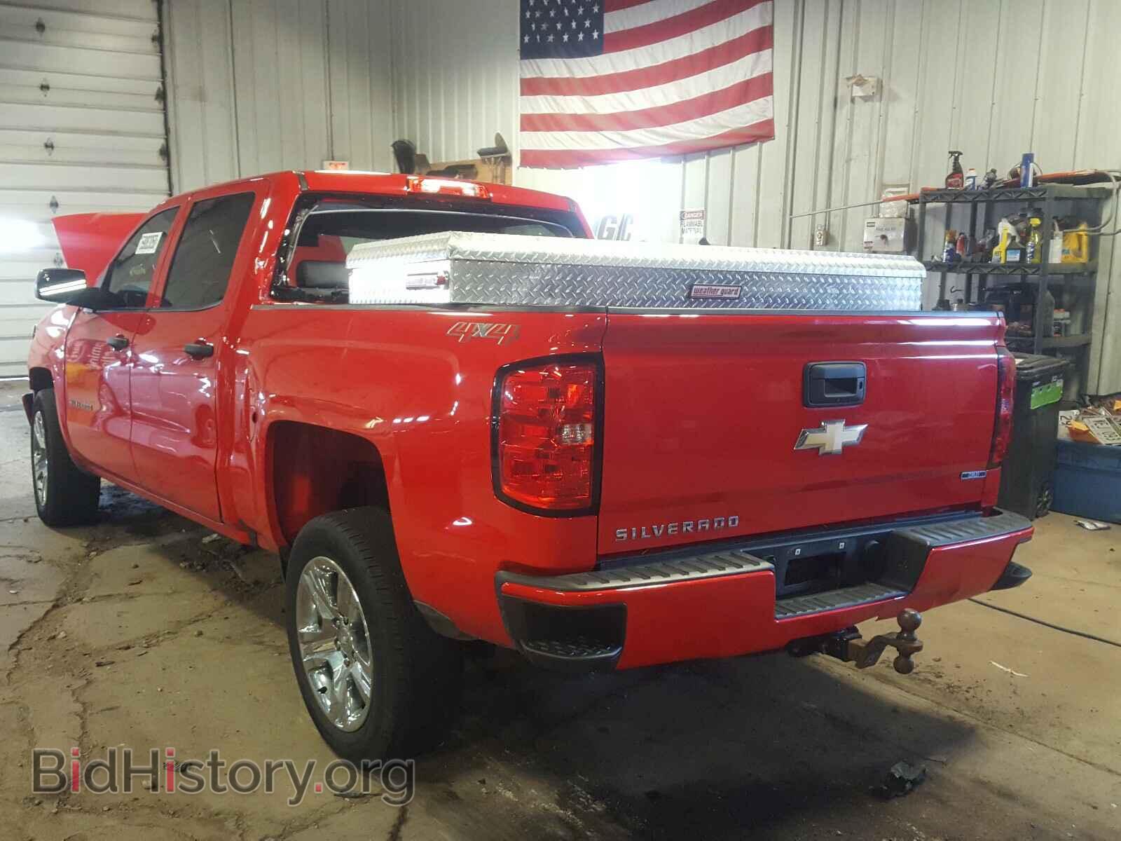 2018 CHEVROLET SILVERADO - VIN: 3GCUKPEC3JG531388 - Фото 3