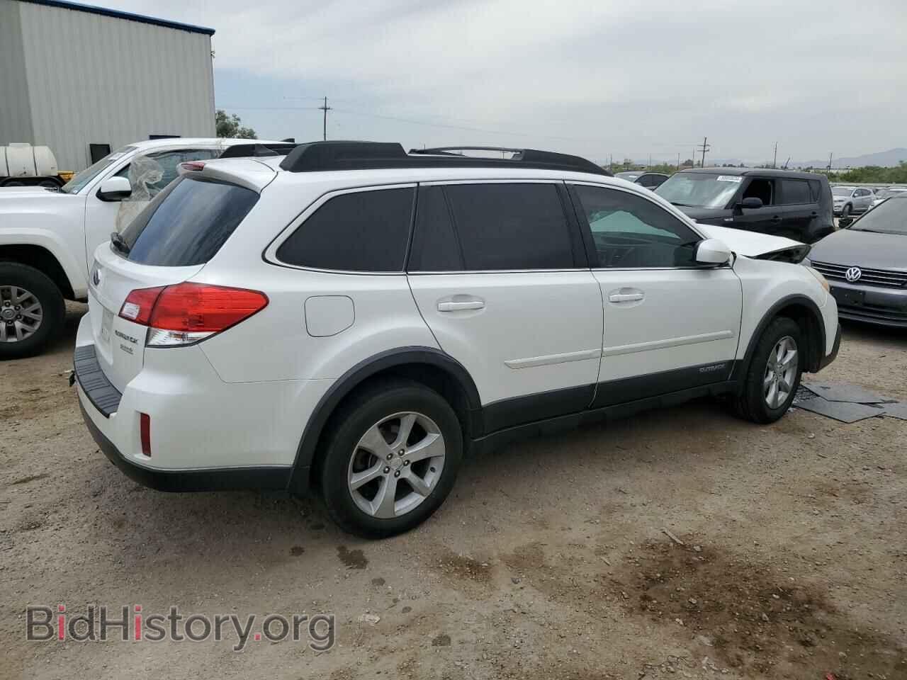 2014 SUBARU OUTBACK - VIN: 4S4BRBCC3E3264623 - Фото 3