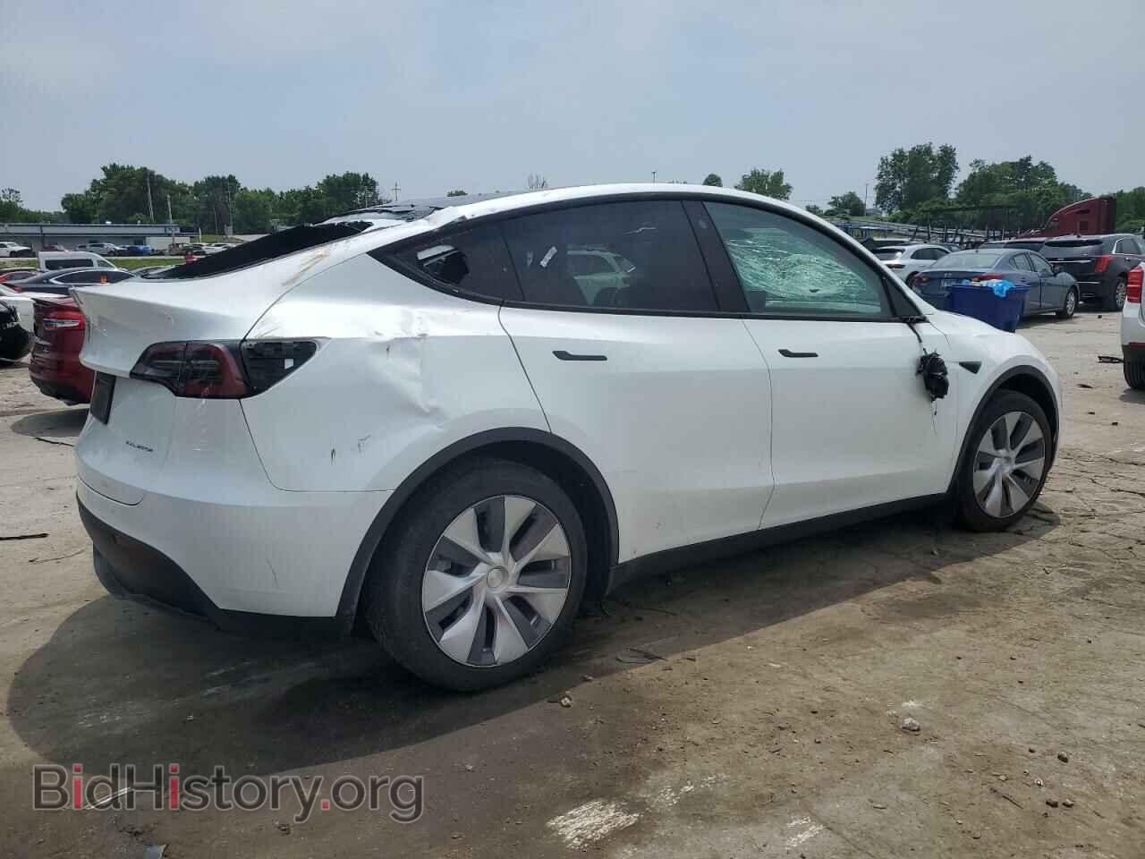 2023 TESLA MODEL Y - VIN: 7SAYGDEE6PF604211 - Фото 3