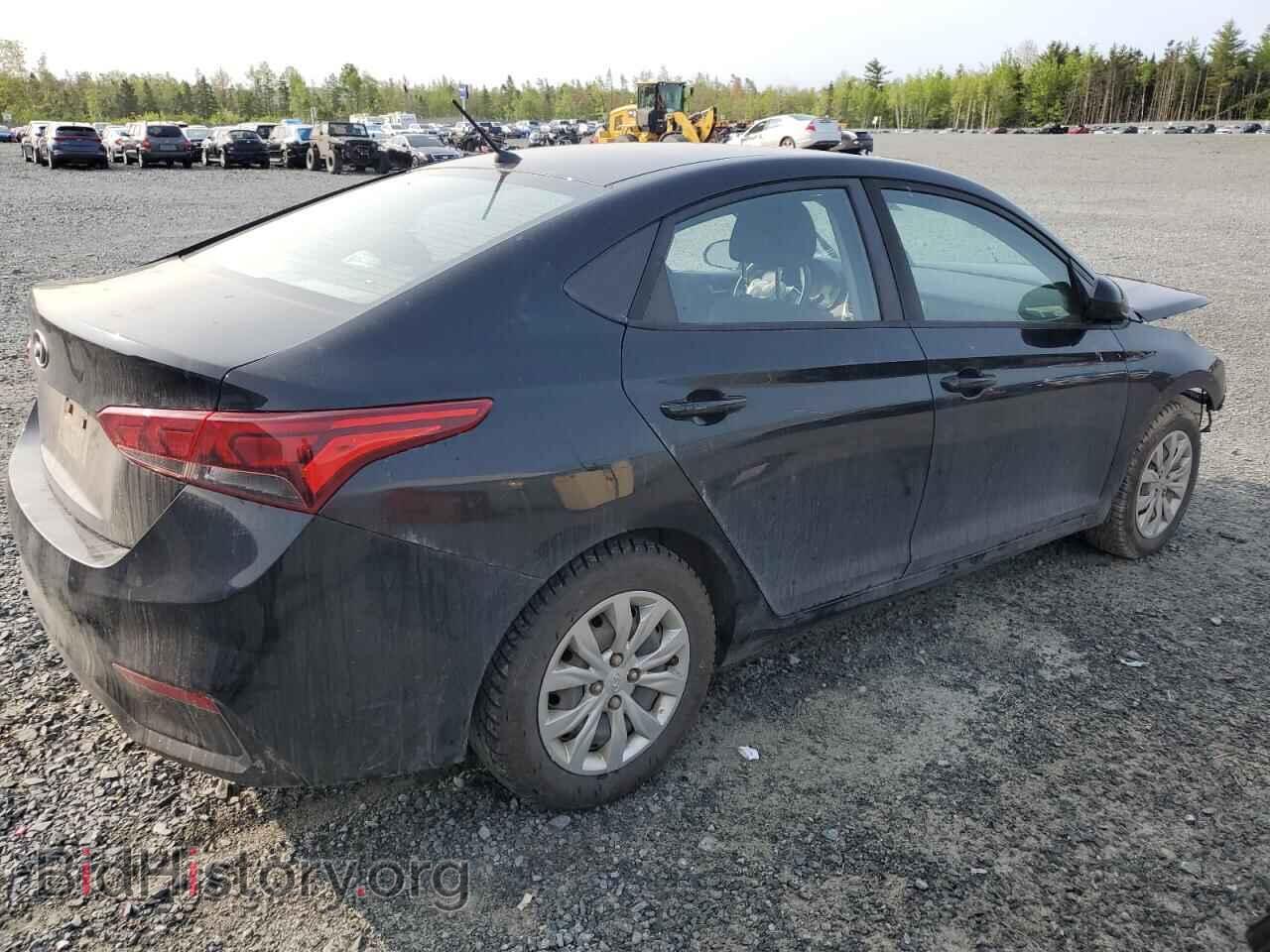 2019 HYUNDAI ACCENT - VIN: 3KPC24A33KE086051 - Фото 3