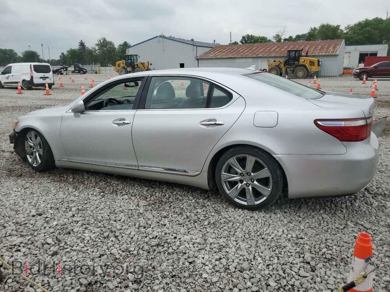 2008 LEXUS LS600 - VIN: JTHDU46F185006265 - Photo 2