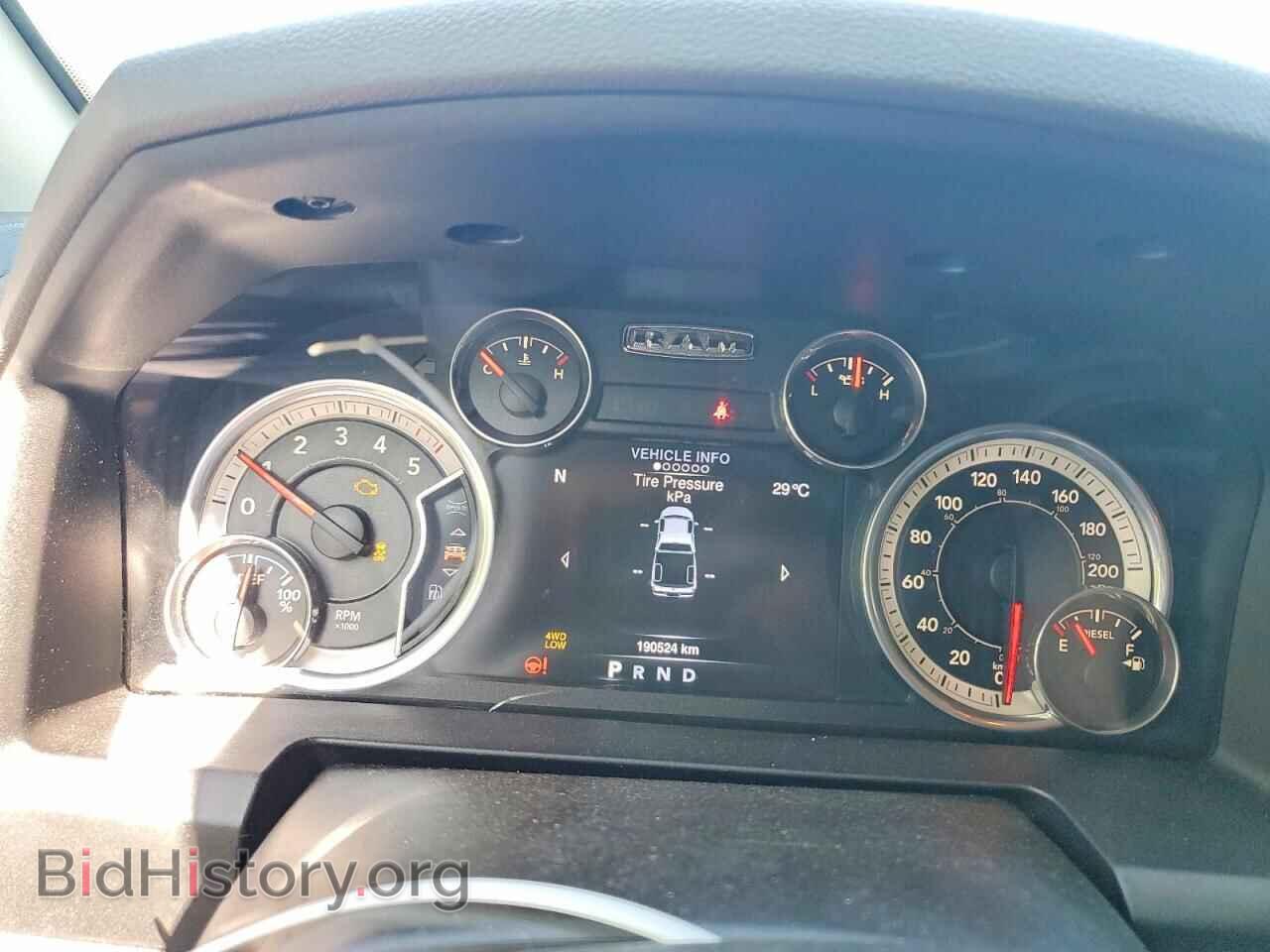 2016 RAM 1500 - VIN: 1C6RR7LM2GS214546 - Фото 9