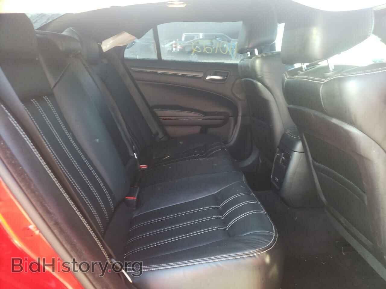 2016 CHRYSLER 300 - VIN: 2C3CCAGG7GH304787 - Фото 6