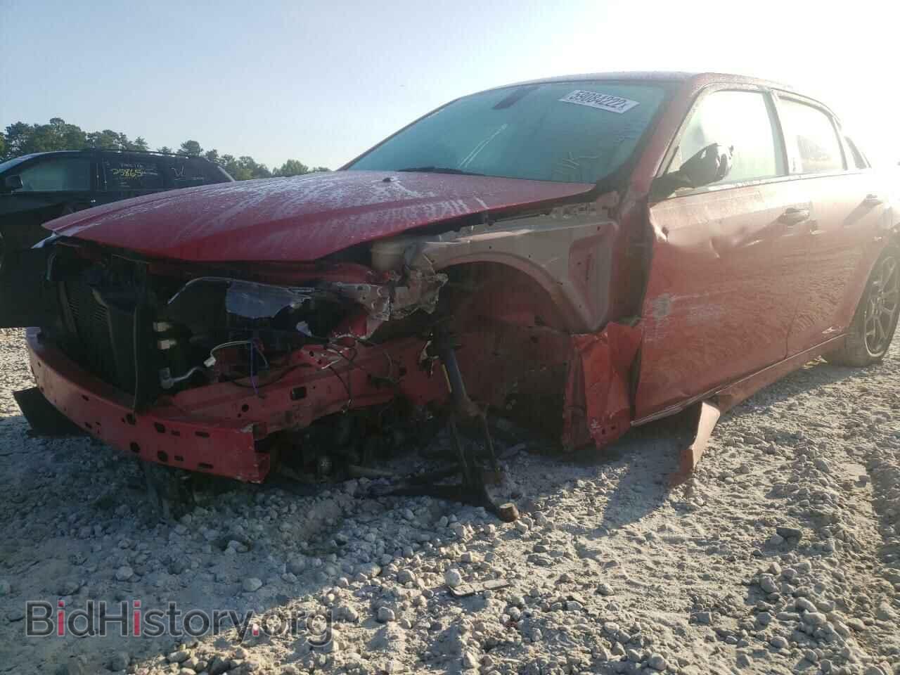 2016 CHRYSLER 300 - VIN: 2C3CCAGG7GH304787 - Фото 9