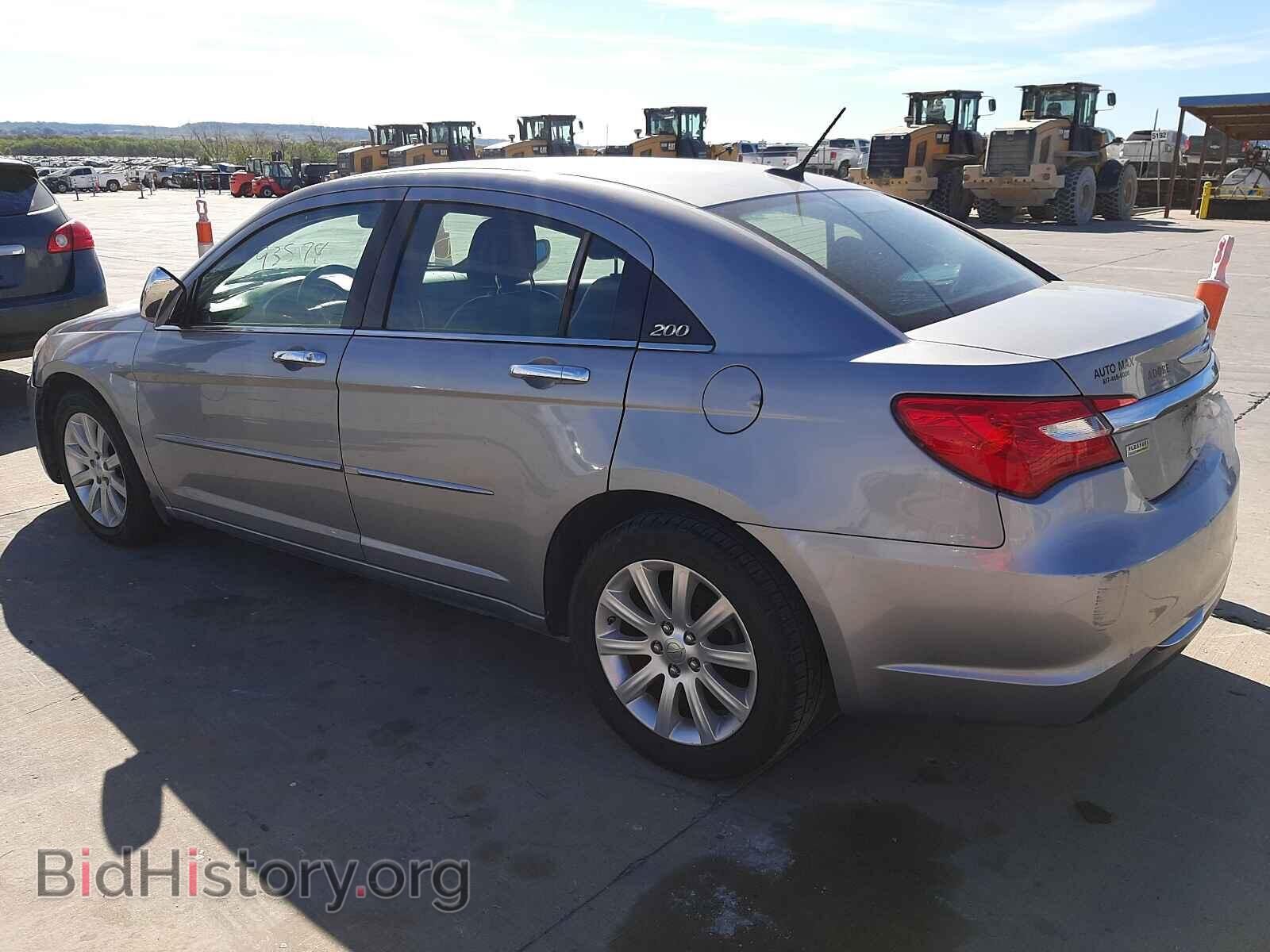 2013 CHRYSLER 200 - VIN: 1C3CCBCG9DN607682 - Фото 3