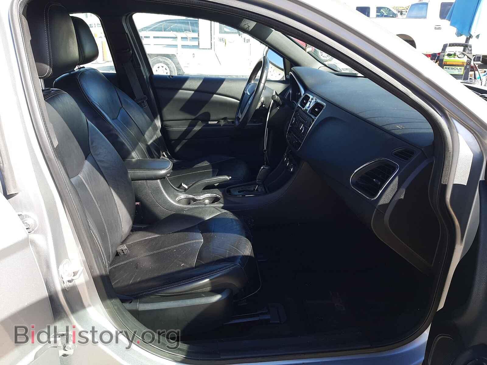 2013 CHRYSLER 200 - VIN: 1C3CCBCG9DN607682 - Фото 5