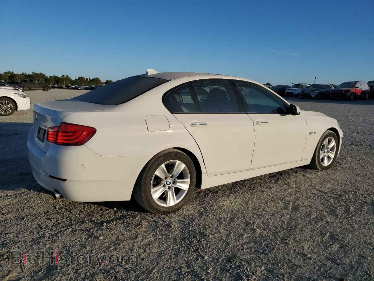 2011 BMW 5 SERIES - VIN: WBAFR7C50BC608874 - Фото 3