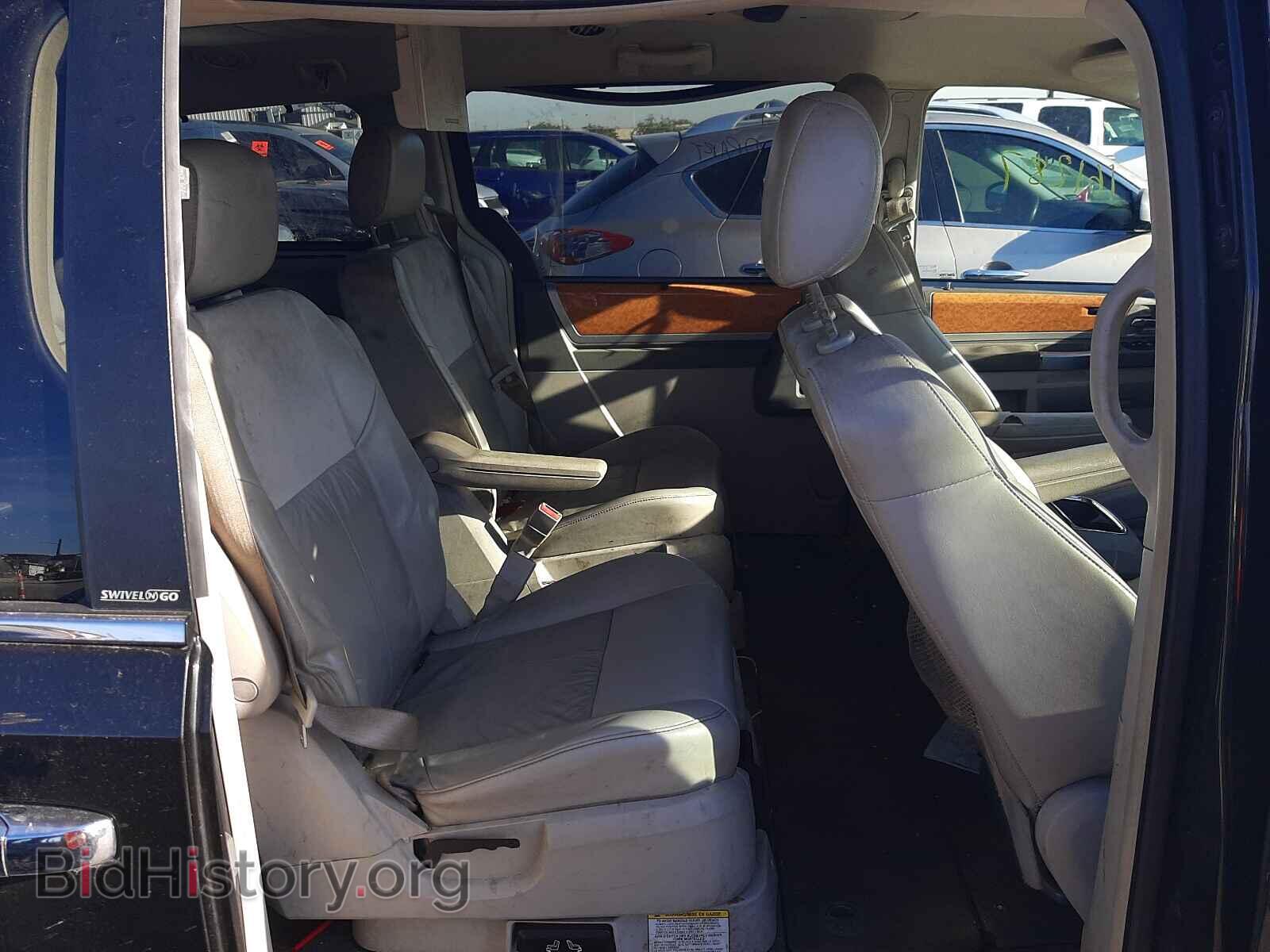 2010 CHRYSLER MINIVAN - VIN: 2A4RR6DX6AR150607 - Photo 6