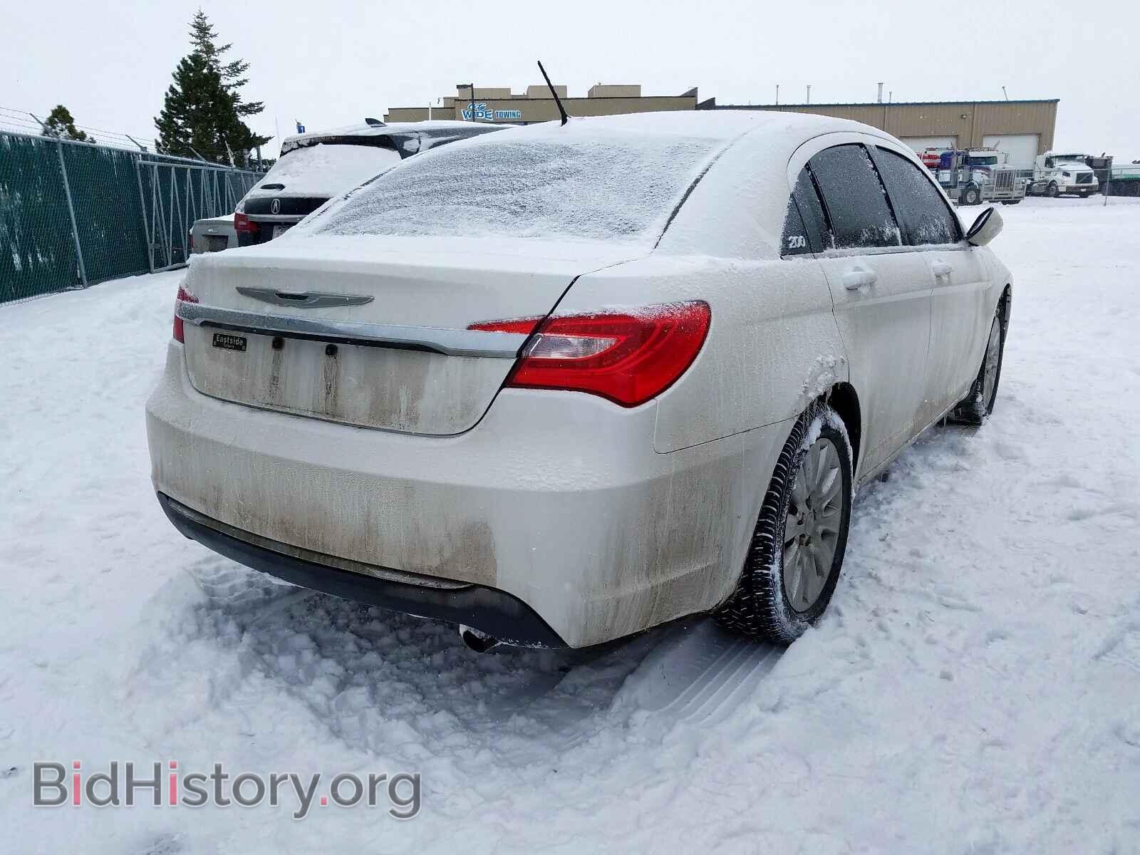 2013 CHRYSLER 200 - VIN: 1C3CCBAB4DN616992 - Фото 4