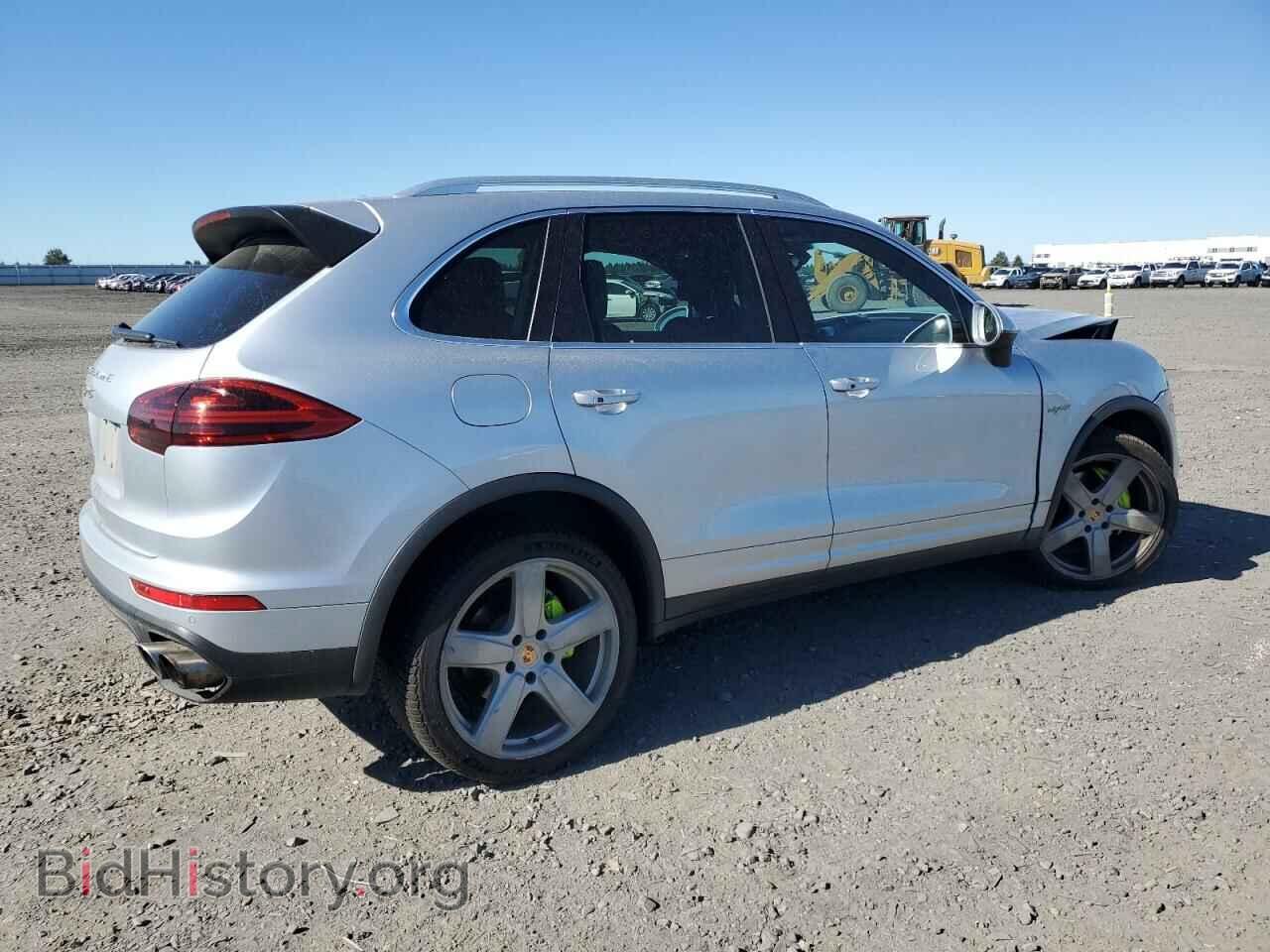 2016 PORSCHE CAYENNE - VIN: WP1AE2A22GLA64260 - Фото 3