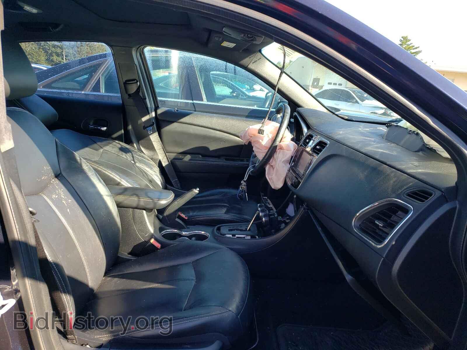 2012 CHRYSLER 200 - VIN: 1C3CCBCG8CN284725 - Фото 5