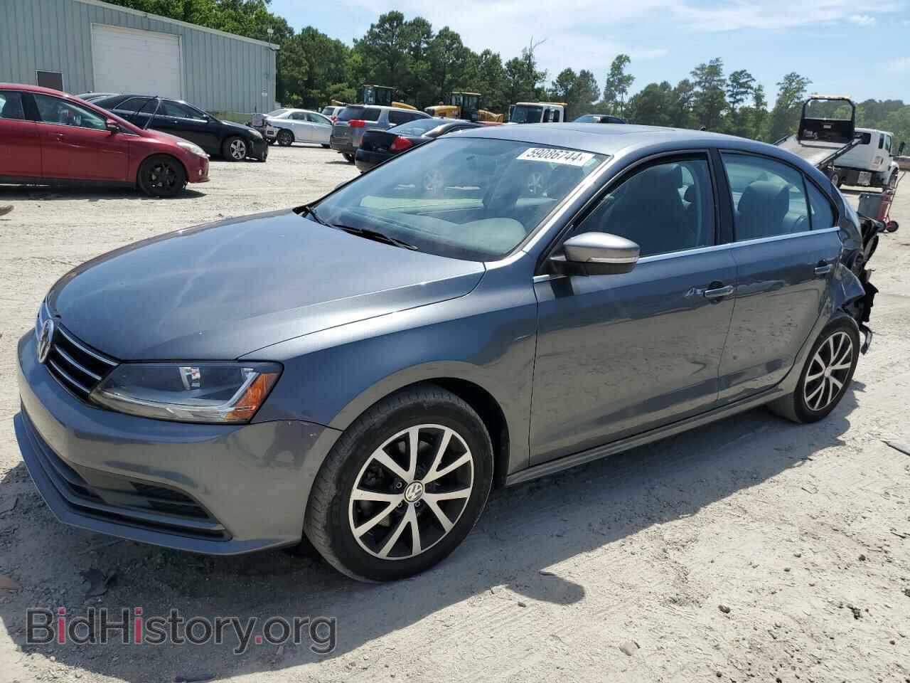 Фотография 3VWDB7AJ9HM397936 - VOLKSWAGEN JETTA 2017