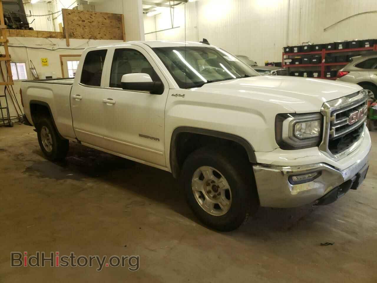 2017 GMC SIERRA - VIN: 1GTV2MECXHZ306544 - Photo 4