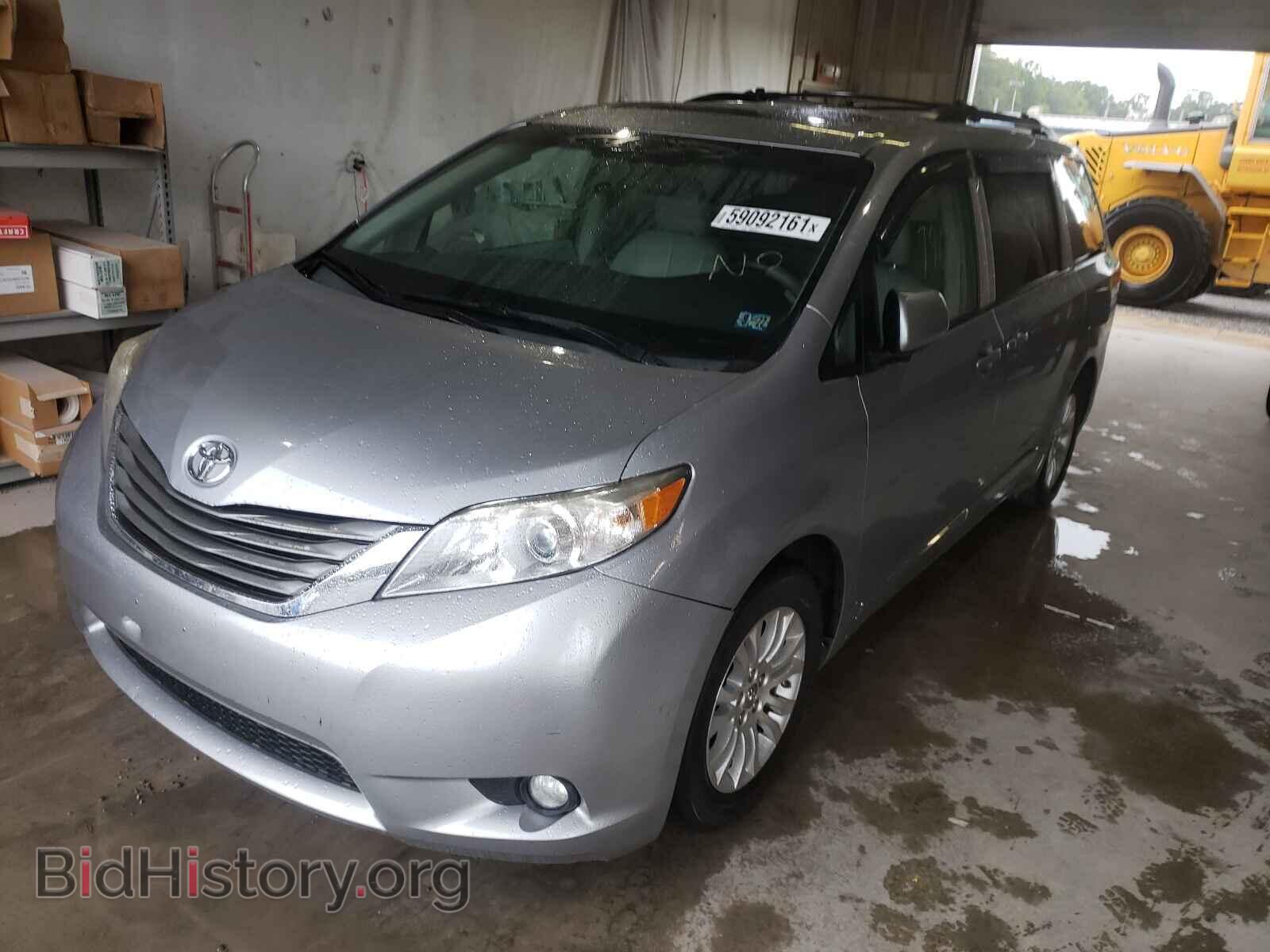 2012 TOYOTA SIENNA - VIN: 5TDYK3DC6CS219906 - Фото 2