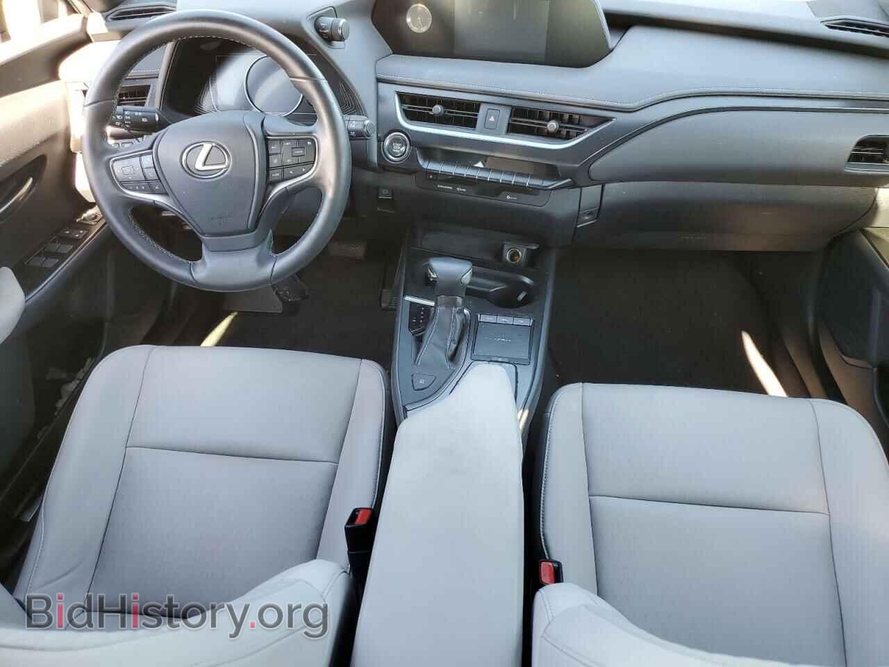 2019 LEXUS UX 200 - VIN: JTHY3JBH3K2016945 - Фото 8