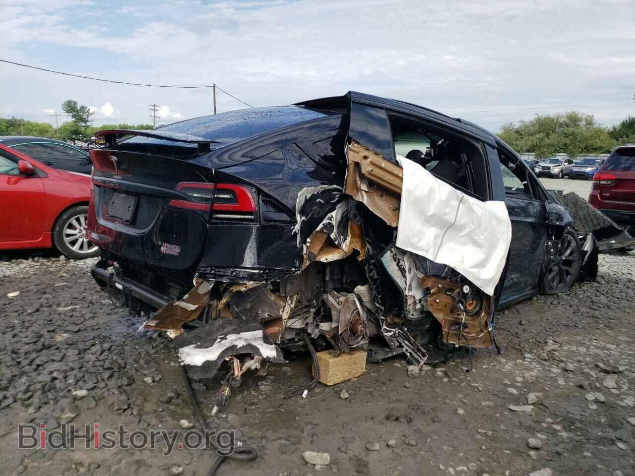 2022 TESLA MODEL X - VIN: 7SAXCBE69NF342086 - Photo 3
