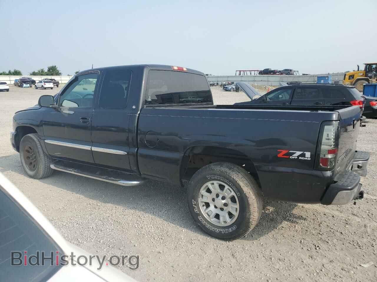2005 GMC SIERRA - VIN: 1GTEK19BX5E278716 - Фото 2