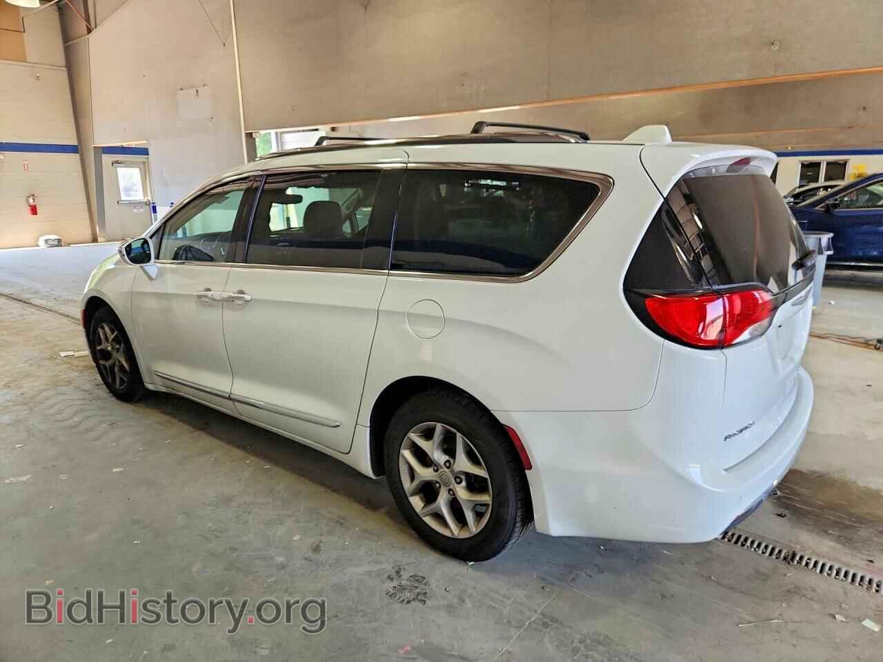 2020 CHRYSLER PACIFICA - VIN: 2C4RC1GG4LR285223 - Фото 2