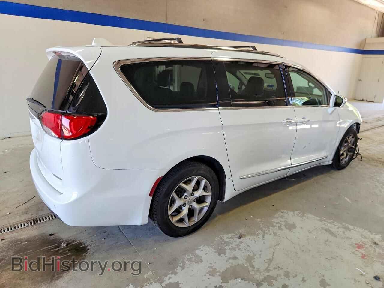 2020 CHRYSLER PACIFICA - VIN: 2C4RC1GG4LR285223 - Фото 3