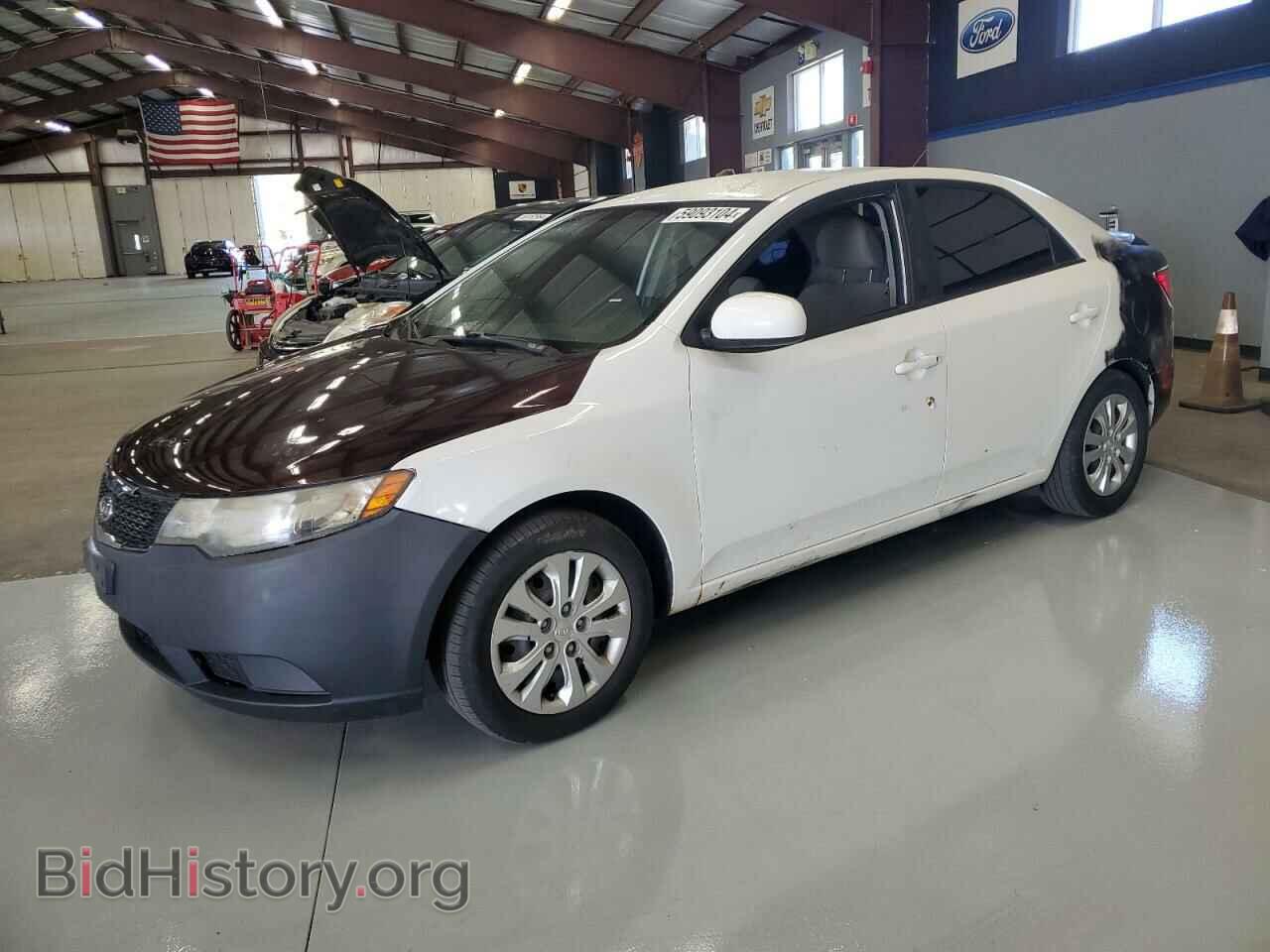 Фотография KNAFT4A25C5635521 - KIA FORTE 2012