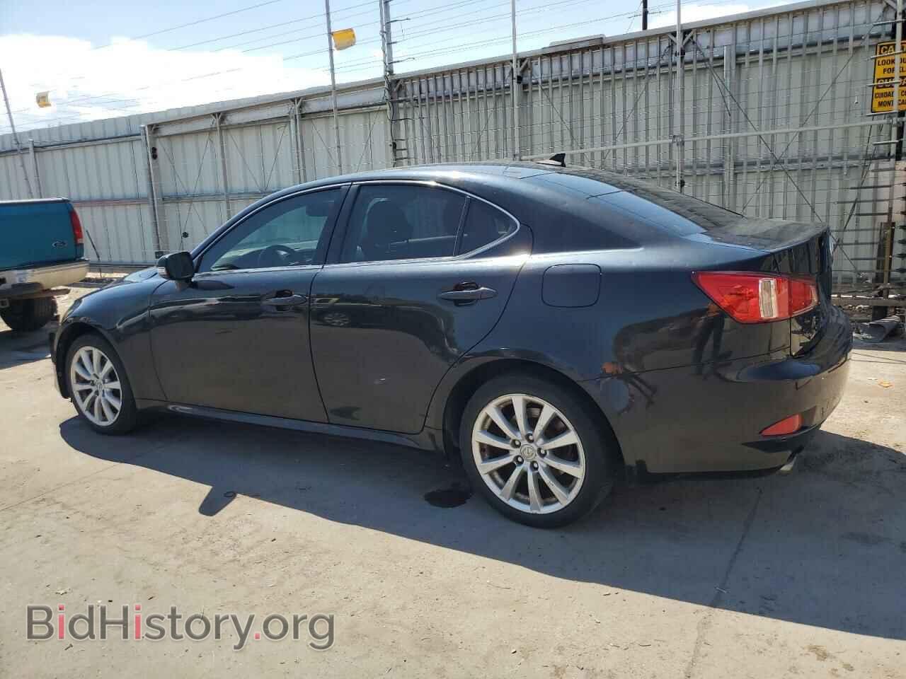 2011 LEXUS IS - VIN: JTHCF5C21B5046477 - Фото 2