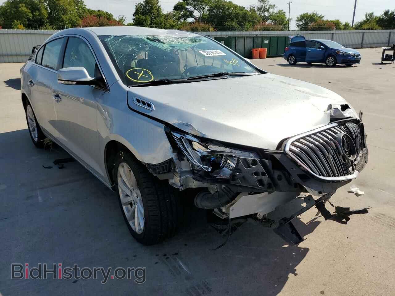 Photo 1G4GB5G32GF137675 - BUICK LACROSSE 2016
