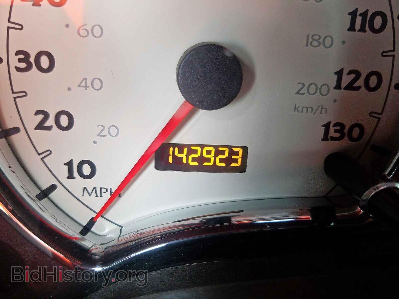 2004 SATURN VUE - VIN: 5GZCZ33D44S817595 - Фото 8
