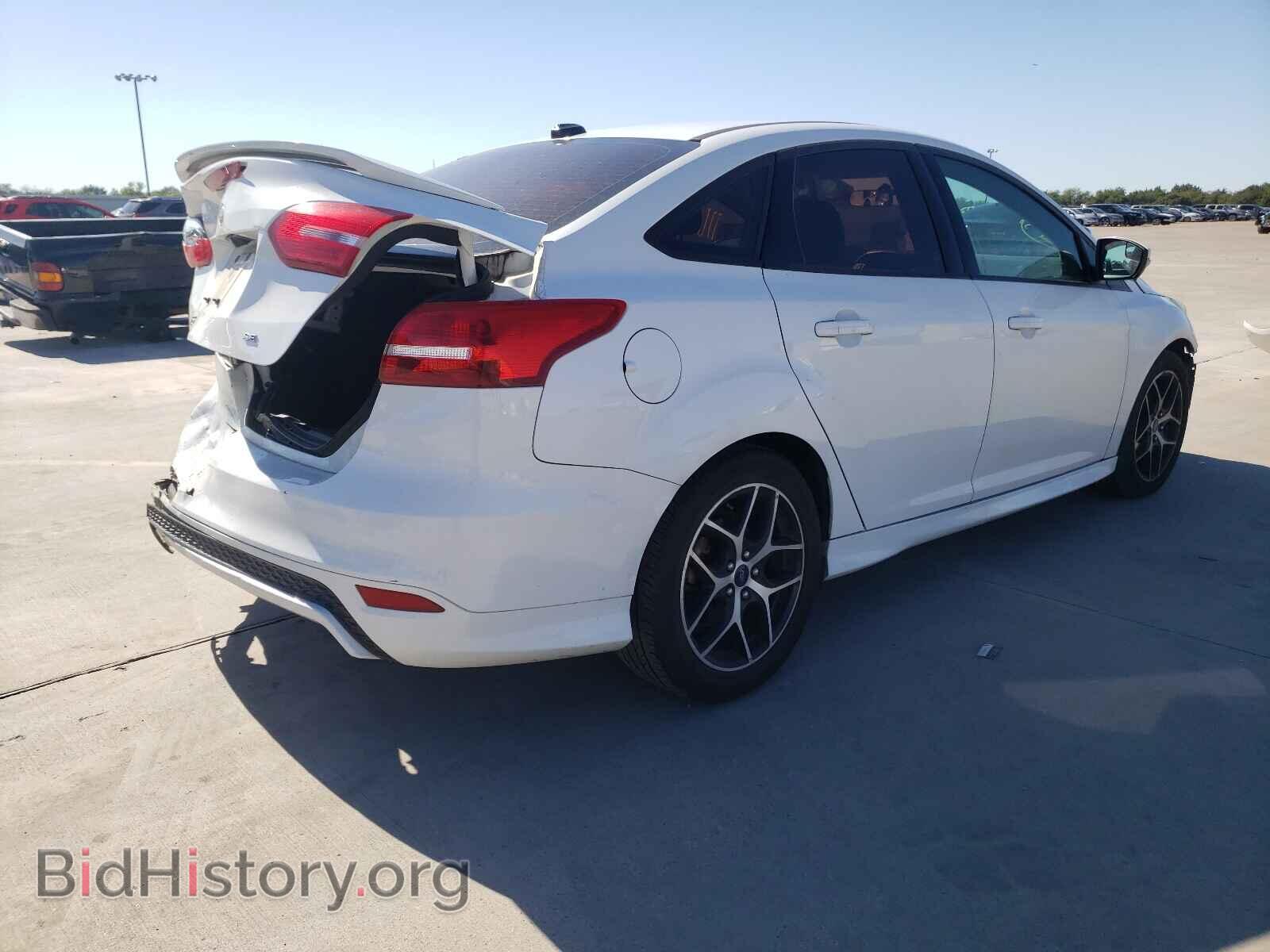 2016 FORD FOCUS - VIN: 1FADP3F26GL331395 - Photo 4