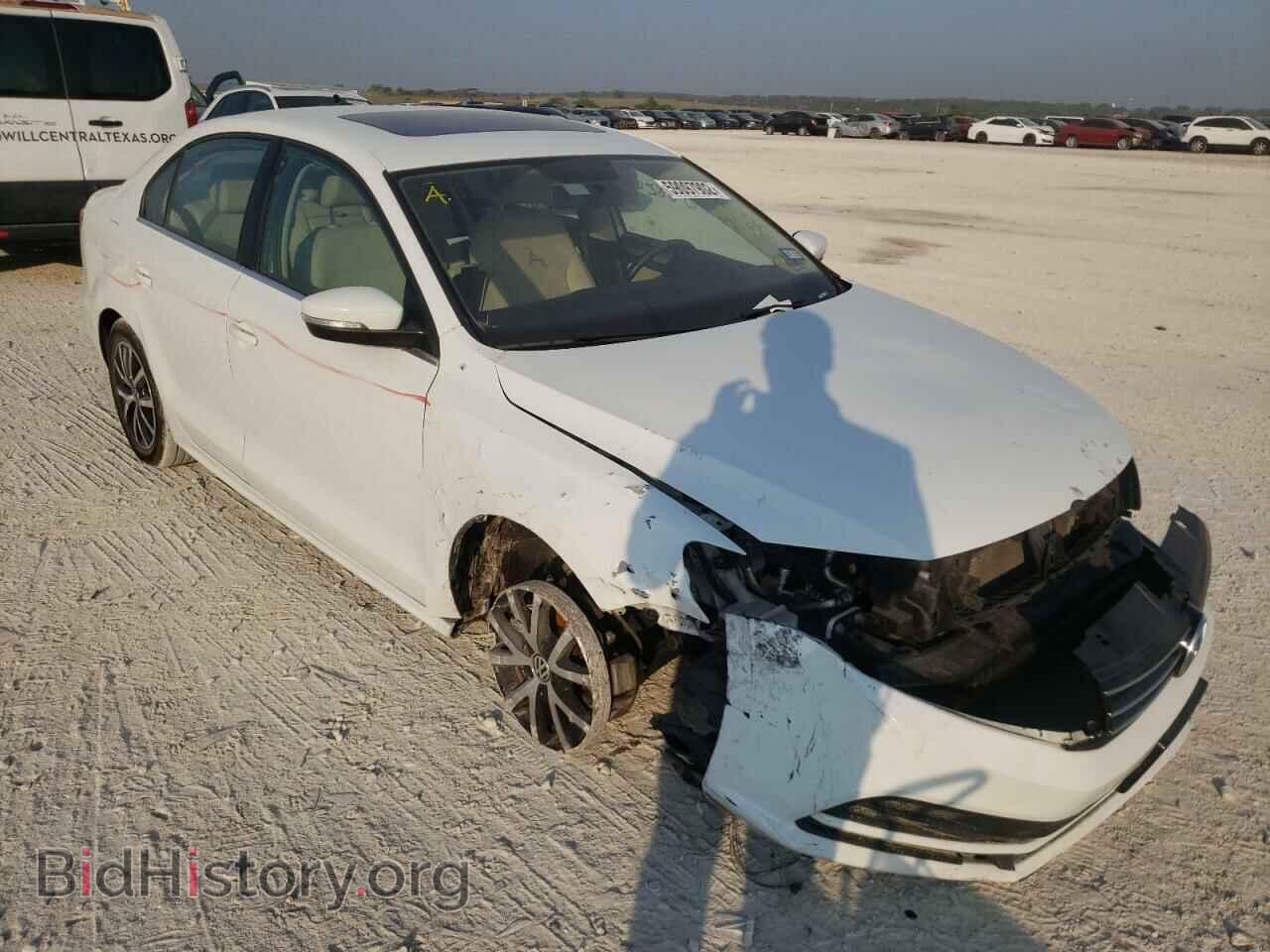 Фотография 3VWDB7AJ0HM328357 - VOLKSWAGEN JETTA 2017