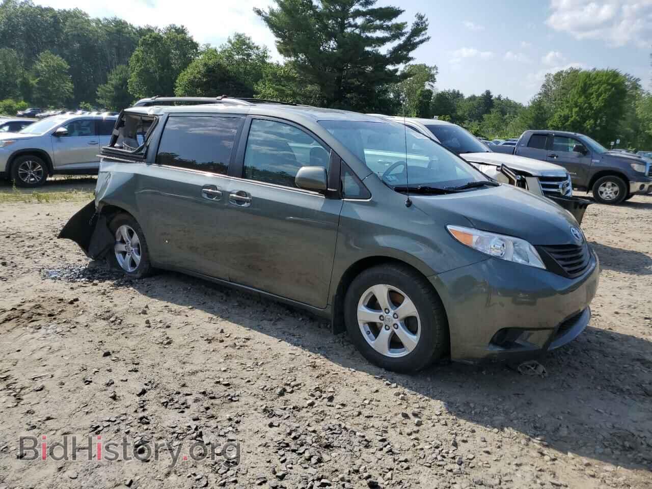 2014 TOYOTA All Models - VIN: 5TDKK3DC9ES424841 - Фото 4
