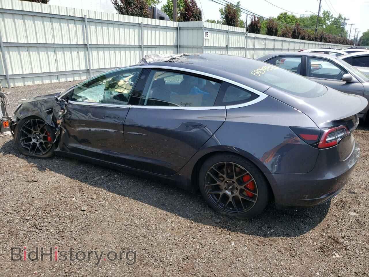 2018 TESLA MODEL 3 - VIN: 5YJ3E1EB9JF105749 - Photo 2
