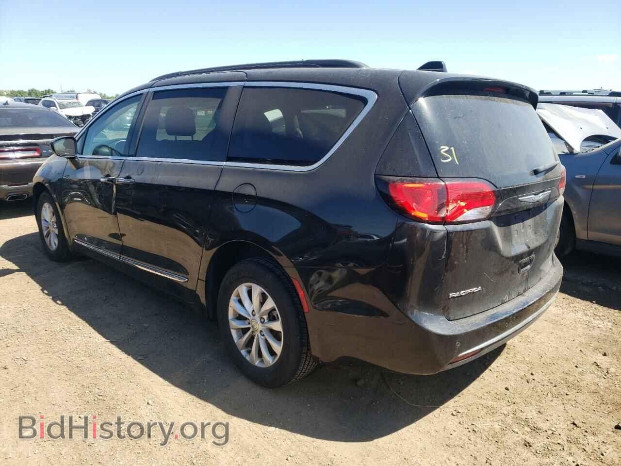 2017 CHRYSLER PACIFICA - VIN: 2C4RC1BG1HR826775 - Фото 2