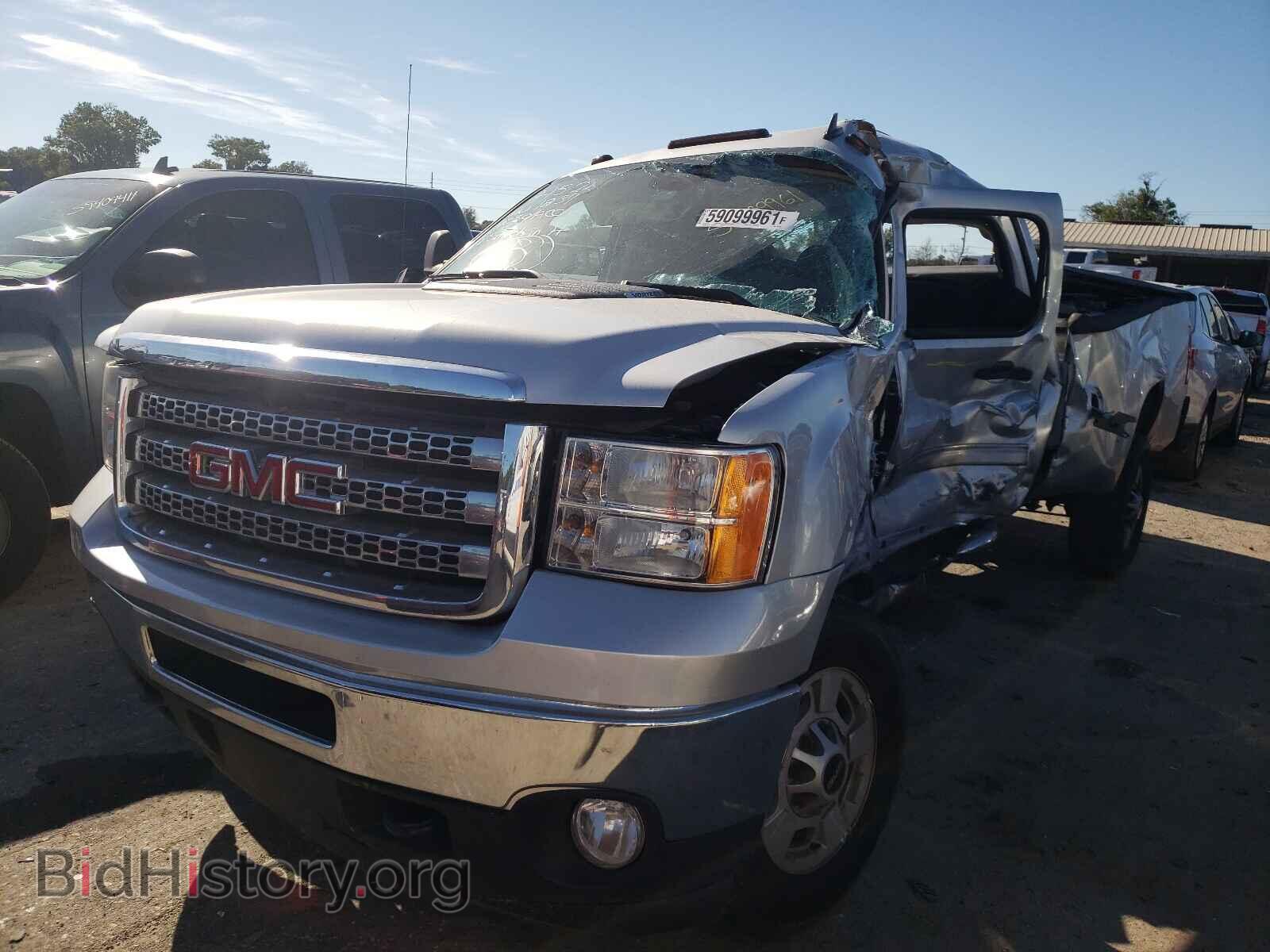2013 GMC SIERRA - VIN: 1GT110CG7DF157876 - Фото 2