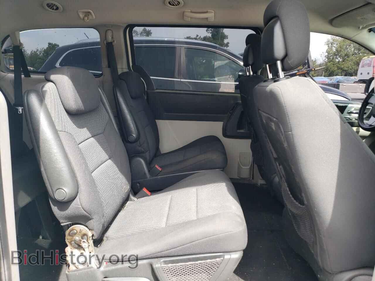 2010 DODGE CARAVAN - VIN: 2D4RN5D11AR444927 - Фото 11