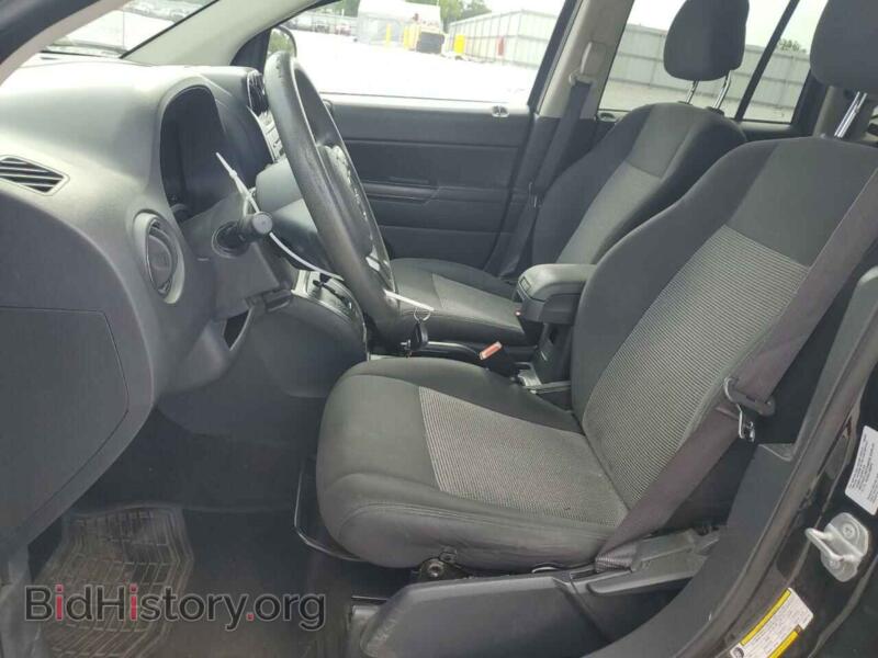 2015 Jeep COMPASS (VIN 1C4NJCBA3FD334115) — фото 7 из 14