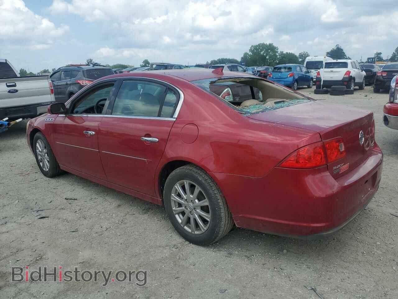 2011 BUICK LUCERNE - VIN: 1G4HJ5EM5BU113300 - Фото 2