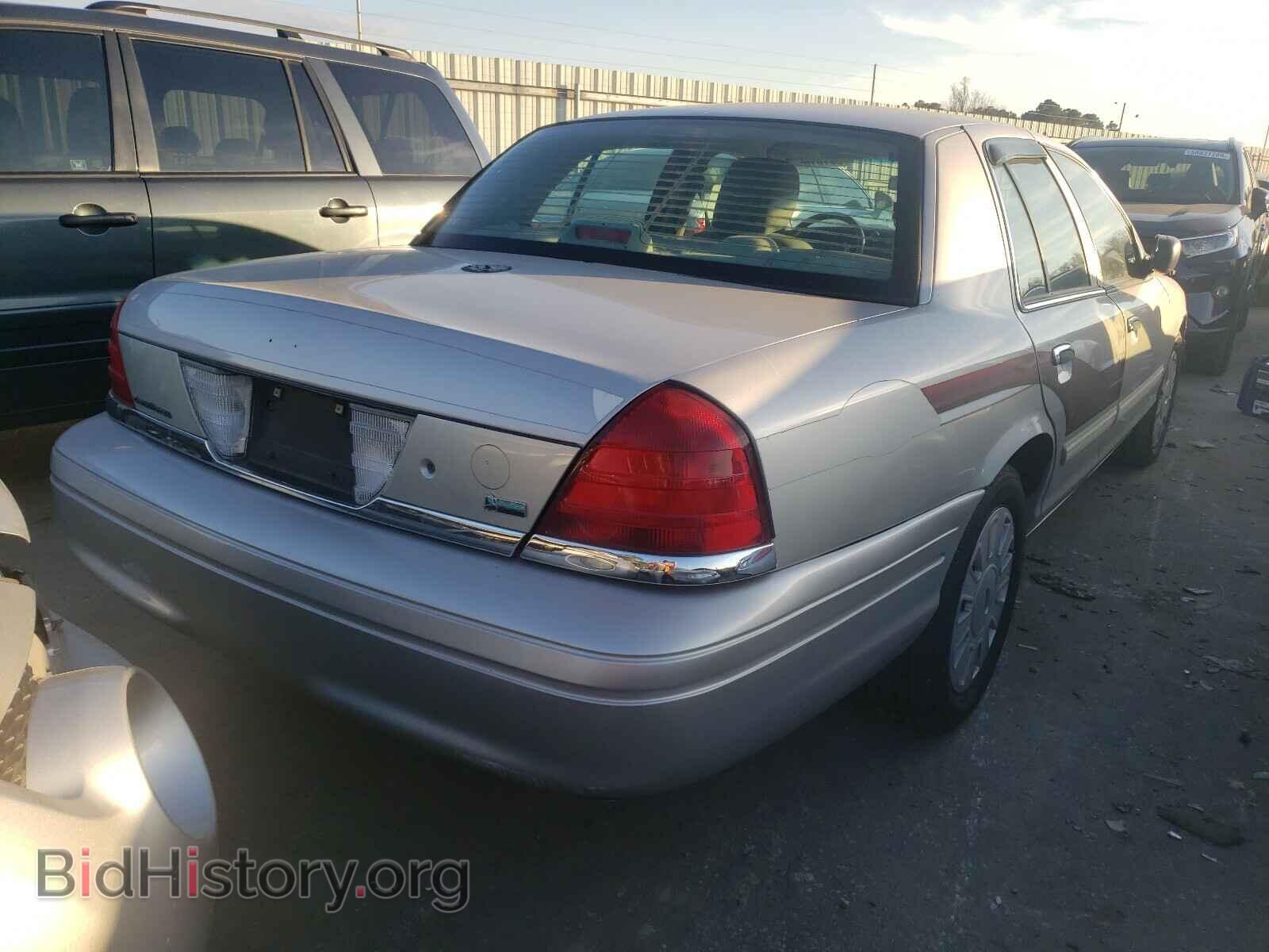 2011 FORD CROWN VIC - VIN: 2FABP7BV5BX113605 - Фото 4