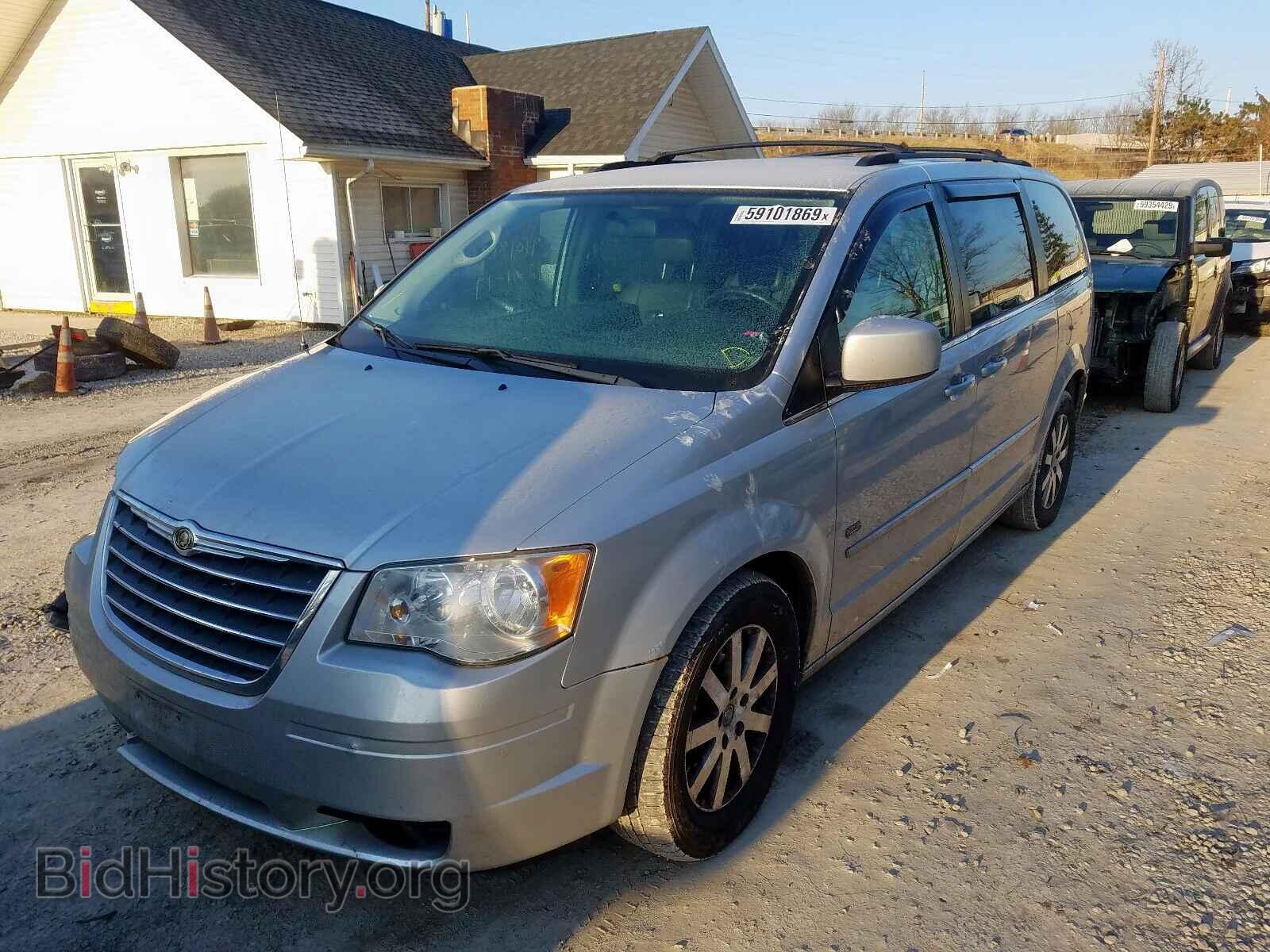 2009 CHRYSLER MINIVAN - VIN: 2A8HR54179R661447 - Фото 2