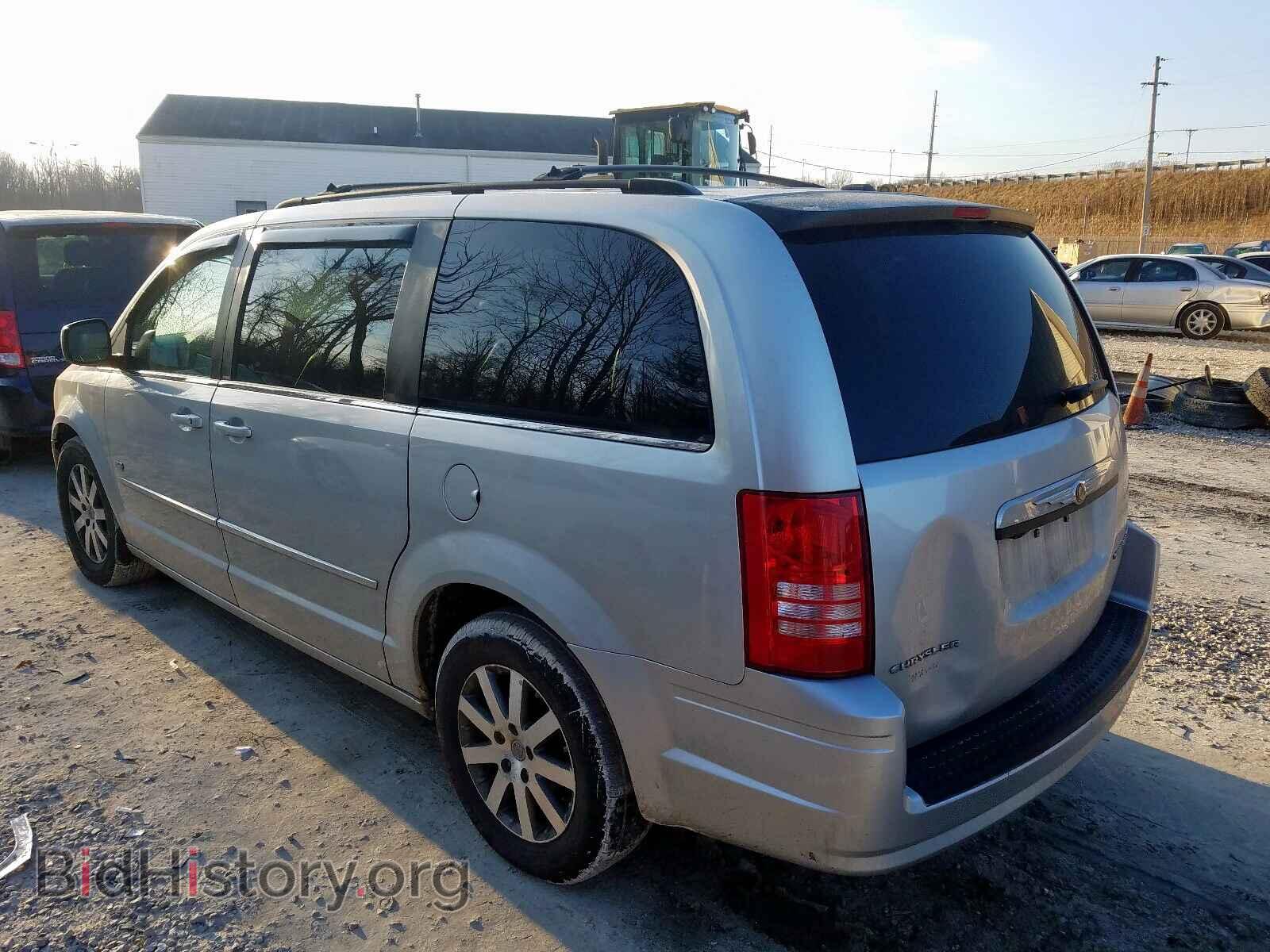 2009 CHRYSLER MINIVAN - VIN: 2A8HR54179R661447 - Фото 3