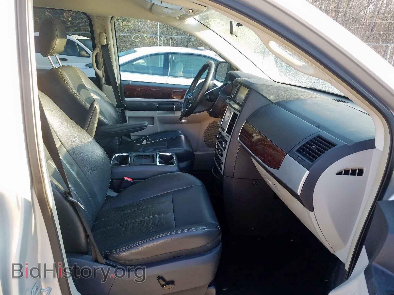 2009 CHRYSLER MINIVAN - VIN: 2A8HR54179R661447 - Фото 5