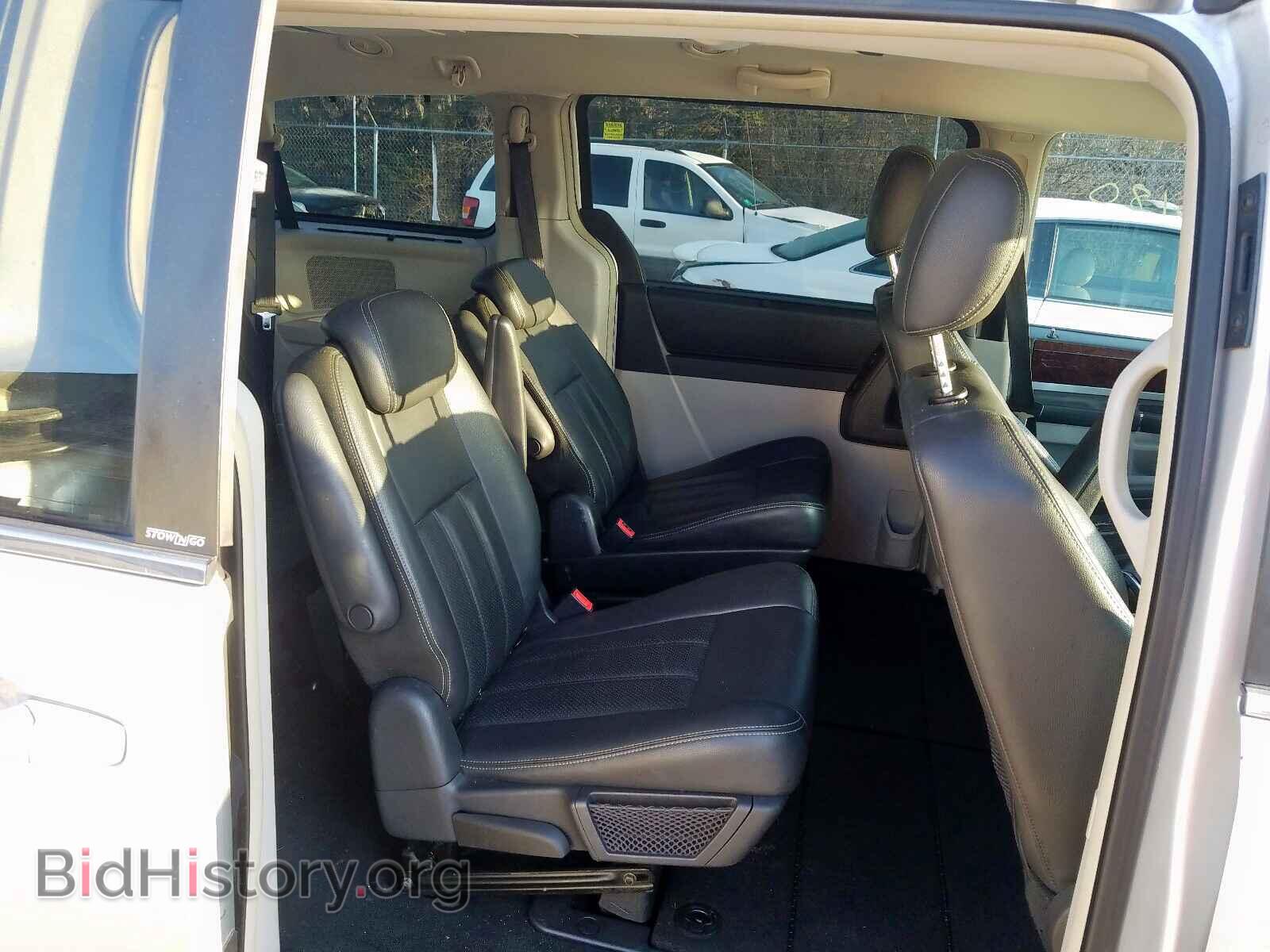 2009 CHRYSLER MINIVAN - VIN: 2A8HR54179R661447 - Фото 6