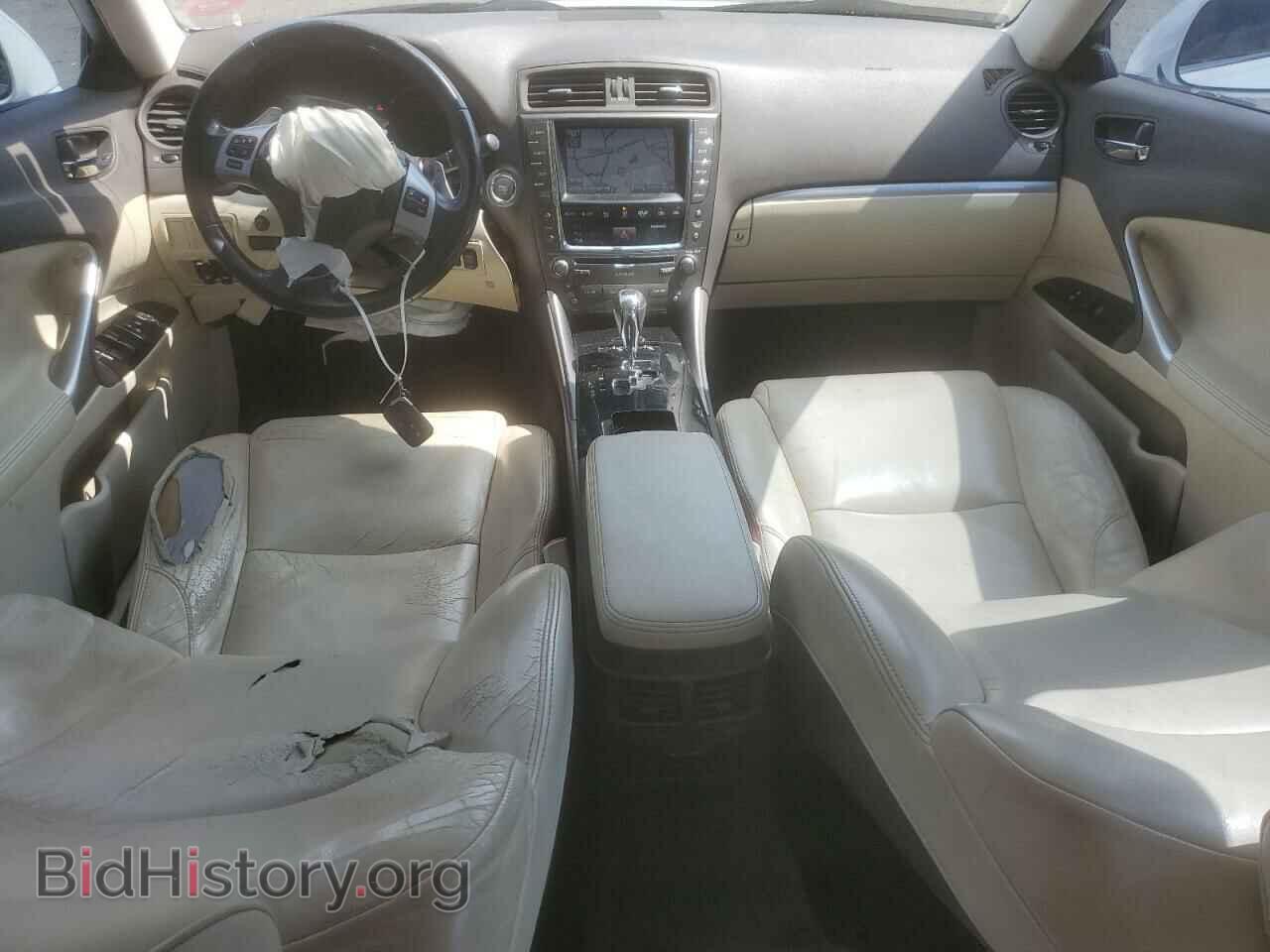2011 LEXUS IS - VIN: JTHCF5C2XB5047594 - Photo 8